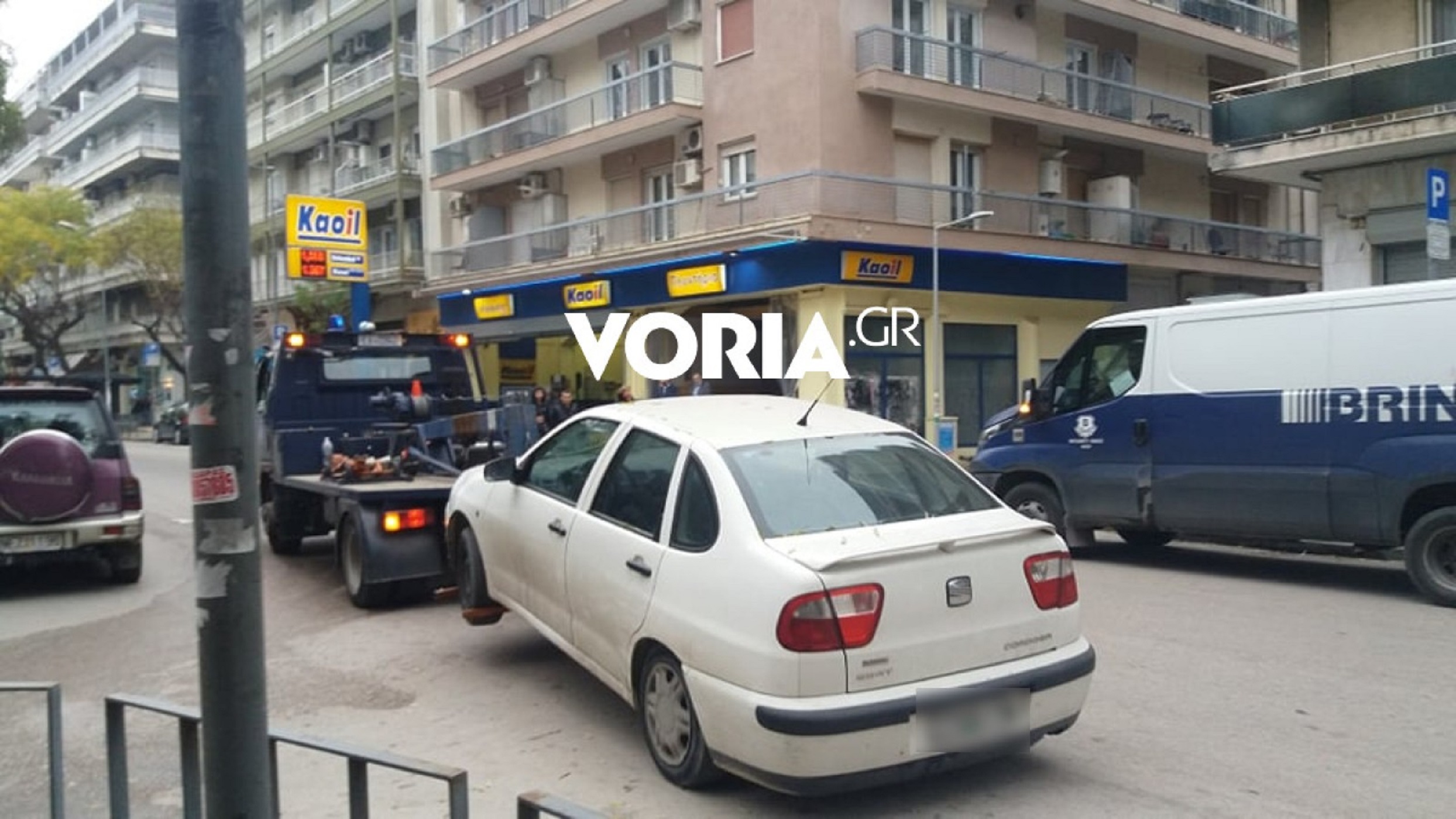 Θεσσαλονίκη: “Σήκωσαν”αυτοκίνητα το πρωί σε κεντρικούς δρόμους