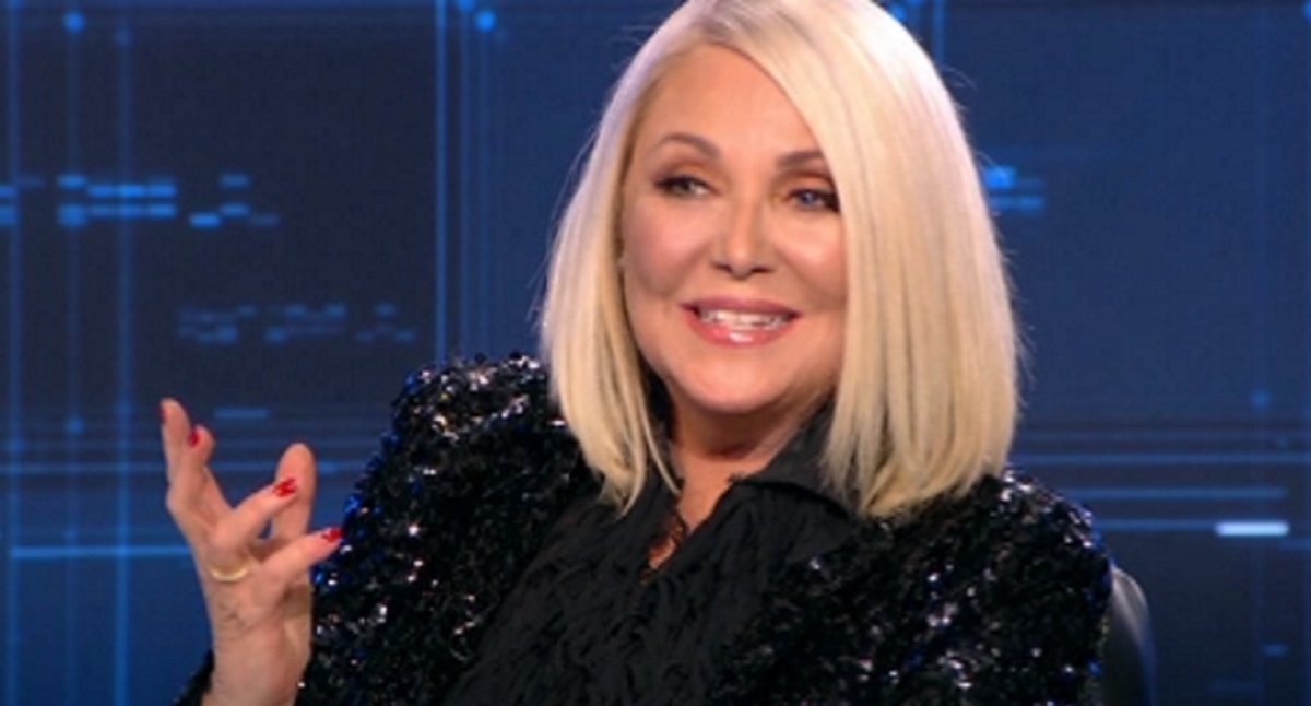 Τι τηλεθέαση έκανε η Κορομηλά στον Χατζηνικολάου;