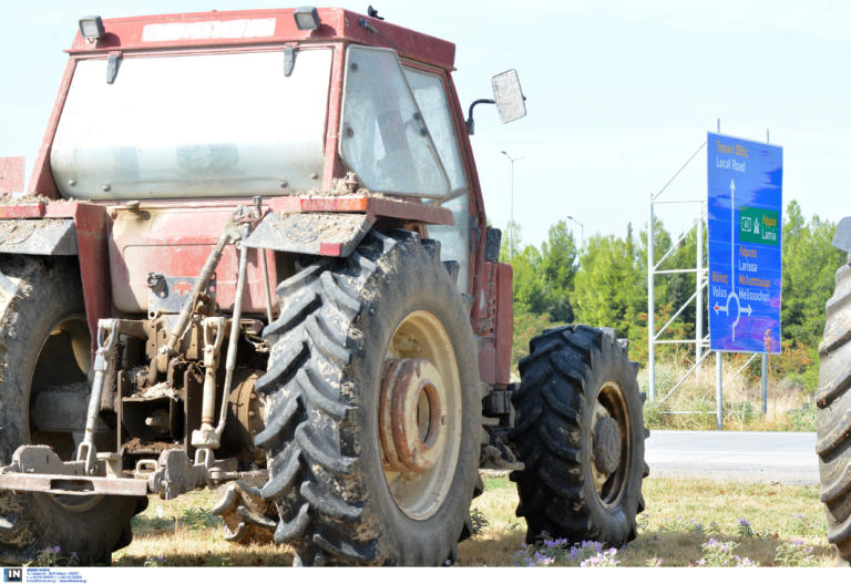 Μπλόκα στους δρόμους την Τετάρτη από αγρότες σε Καρδίτσα και Λάρισα