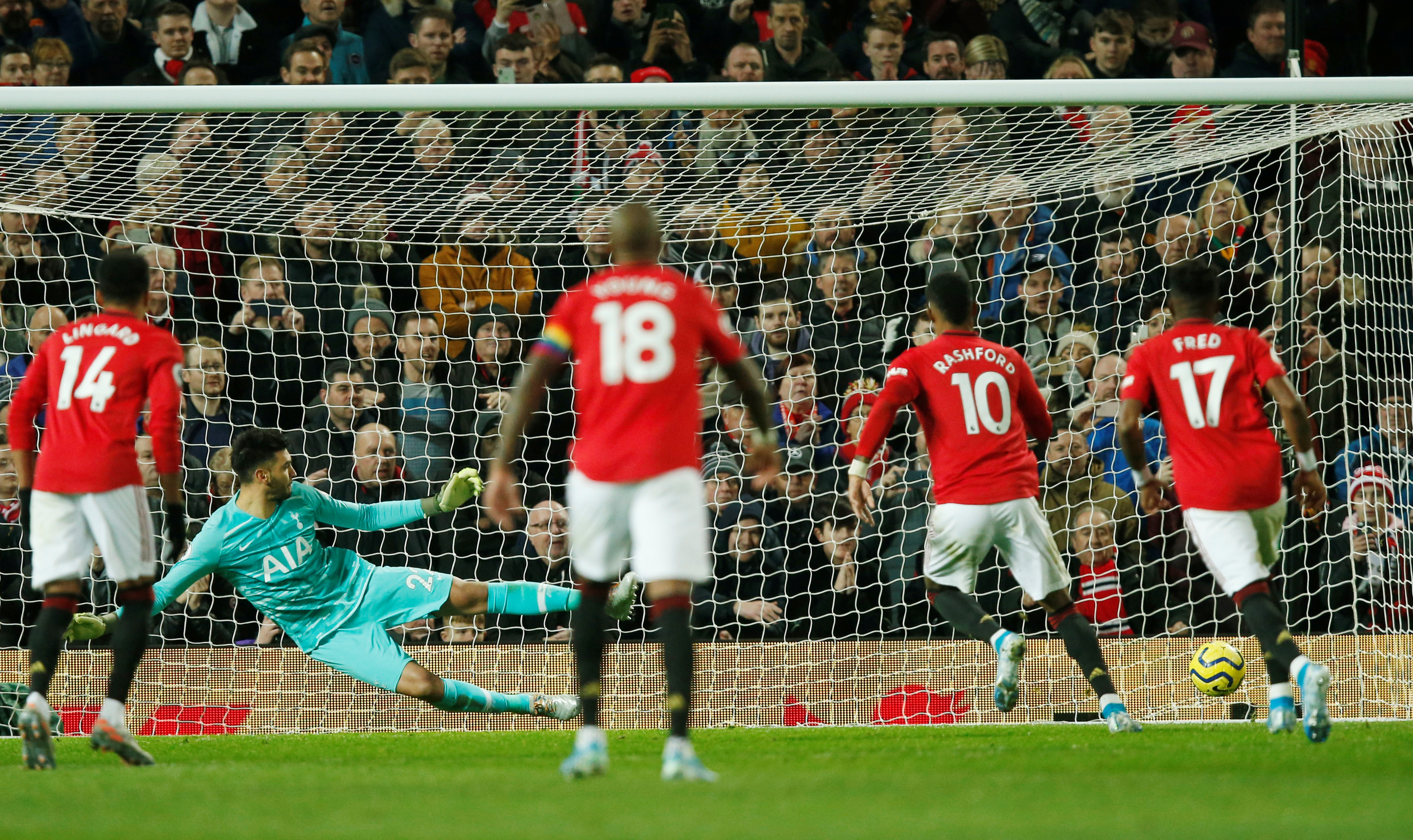 Premier League: Η πρώην “πλήγωσε” τον Μουρίνιο στην Τότεναμ! Ασταμάτητη η Λέστερ (videos)