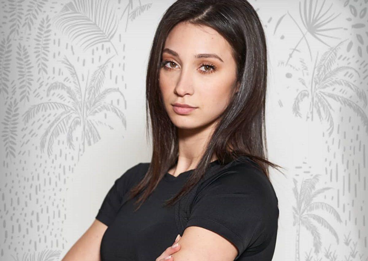 Δήμητρα Βαμβακούση: Η πρώην “Survivor” ξεσπά – «Μην αφήνετε κανέναν να σας βιάζει την ψυχούλα»