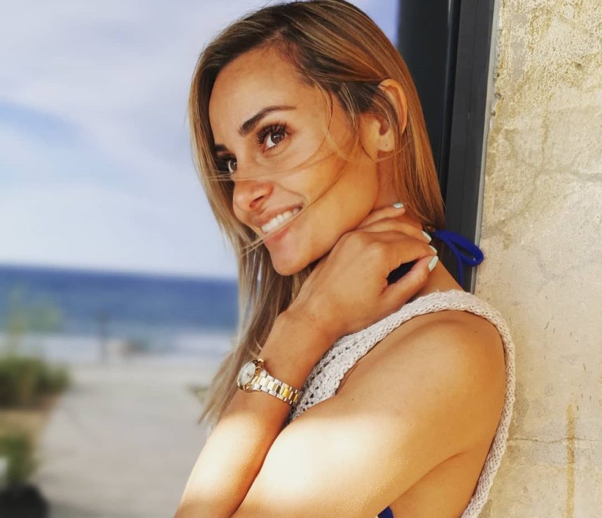 Βασιλική Μιλλούση: Ένα μήνα μετά την γέννηση της κόρης της έχει ξανά κοιλιακούς!