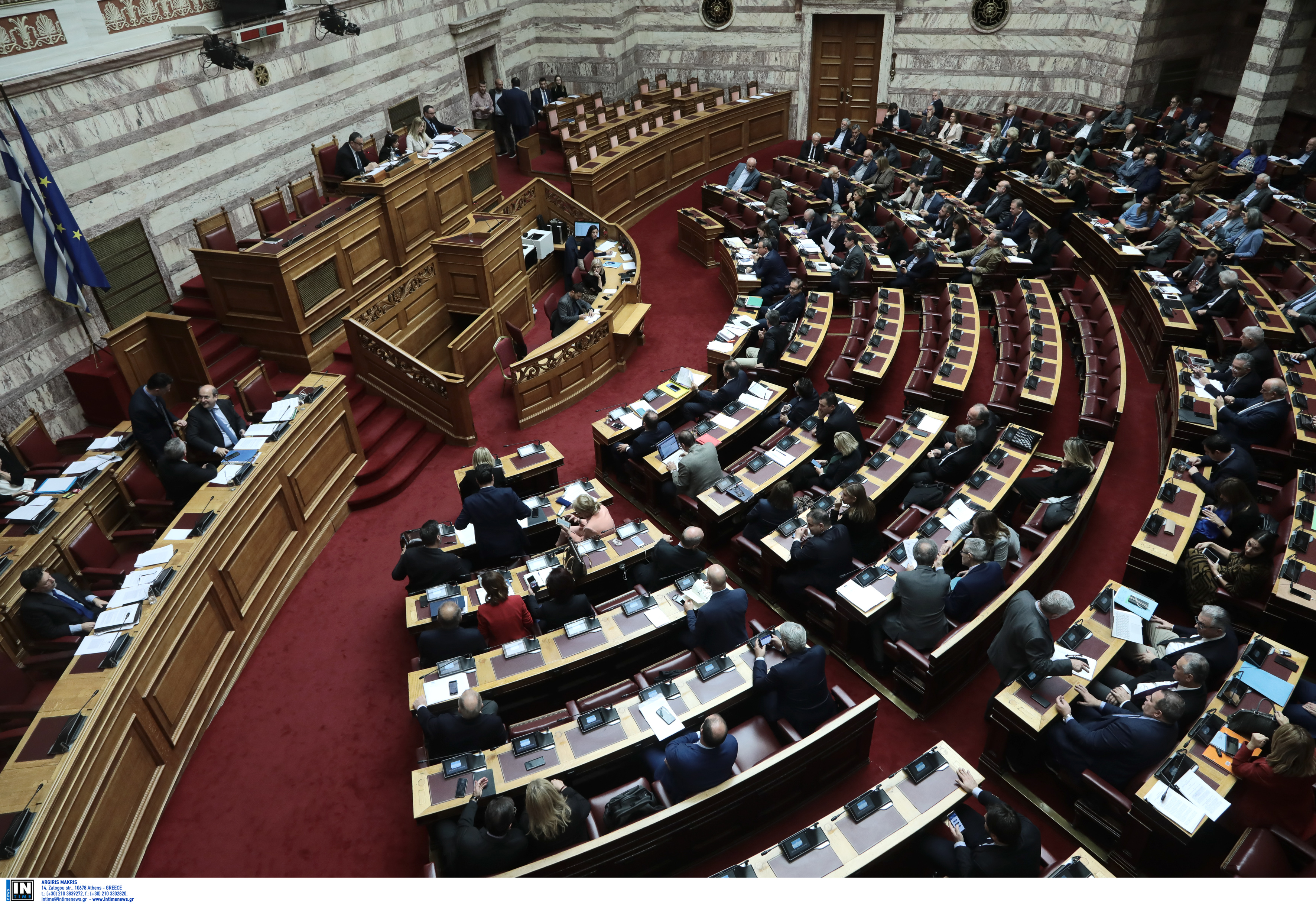 Ευρύτατη η συναίνεση στο νομοσχέδιο για την ψήφο των Ελλήνων του εξωτερικού