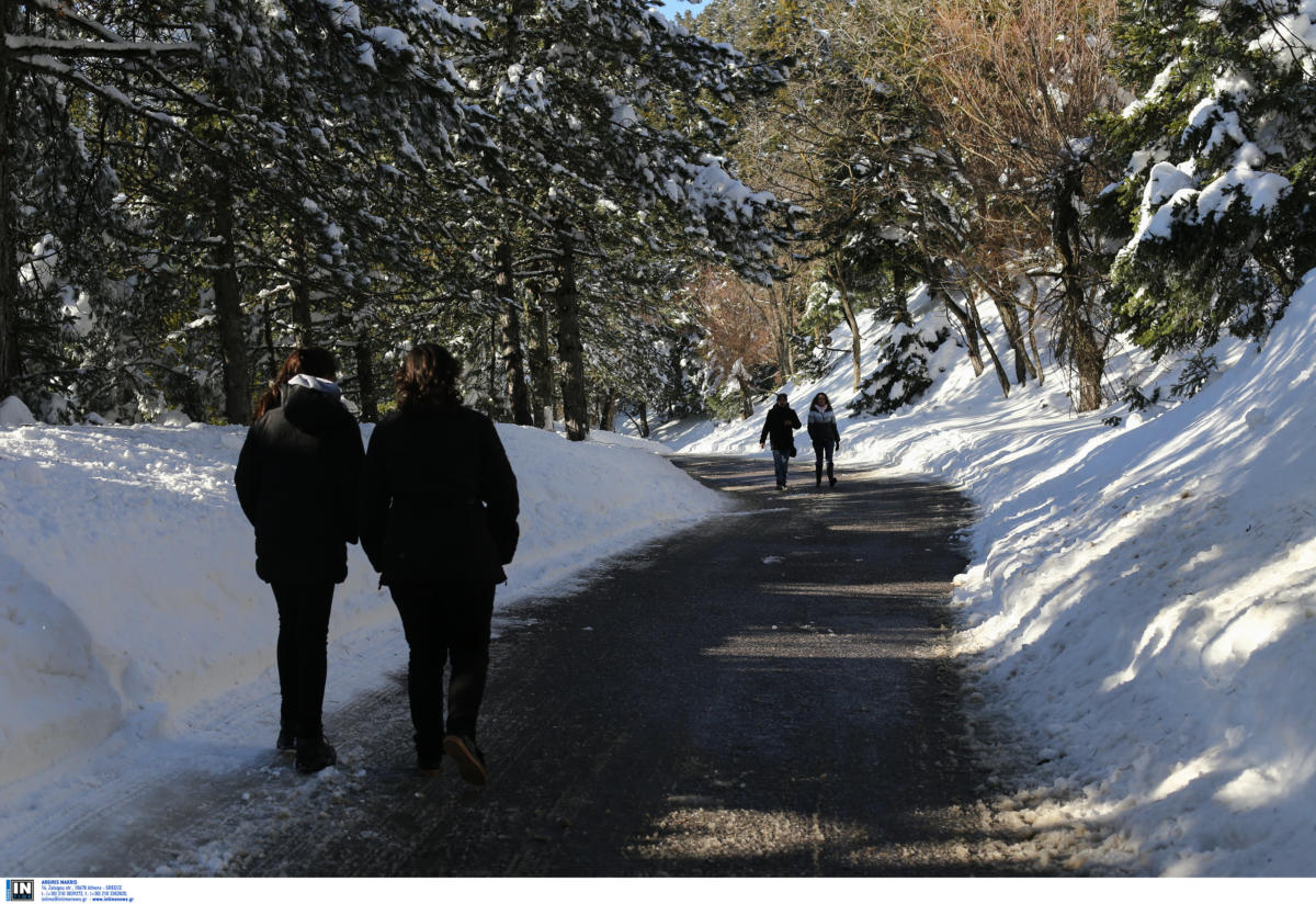 Καιρός: Ψυχρό μέτωπο κατεβαίνει από τα Βαλκάνια και θα μας παγώσει