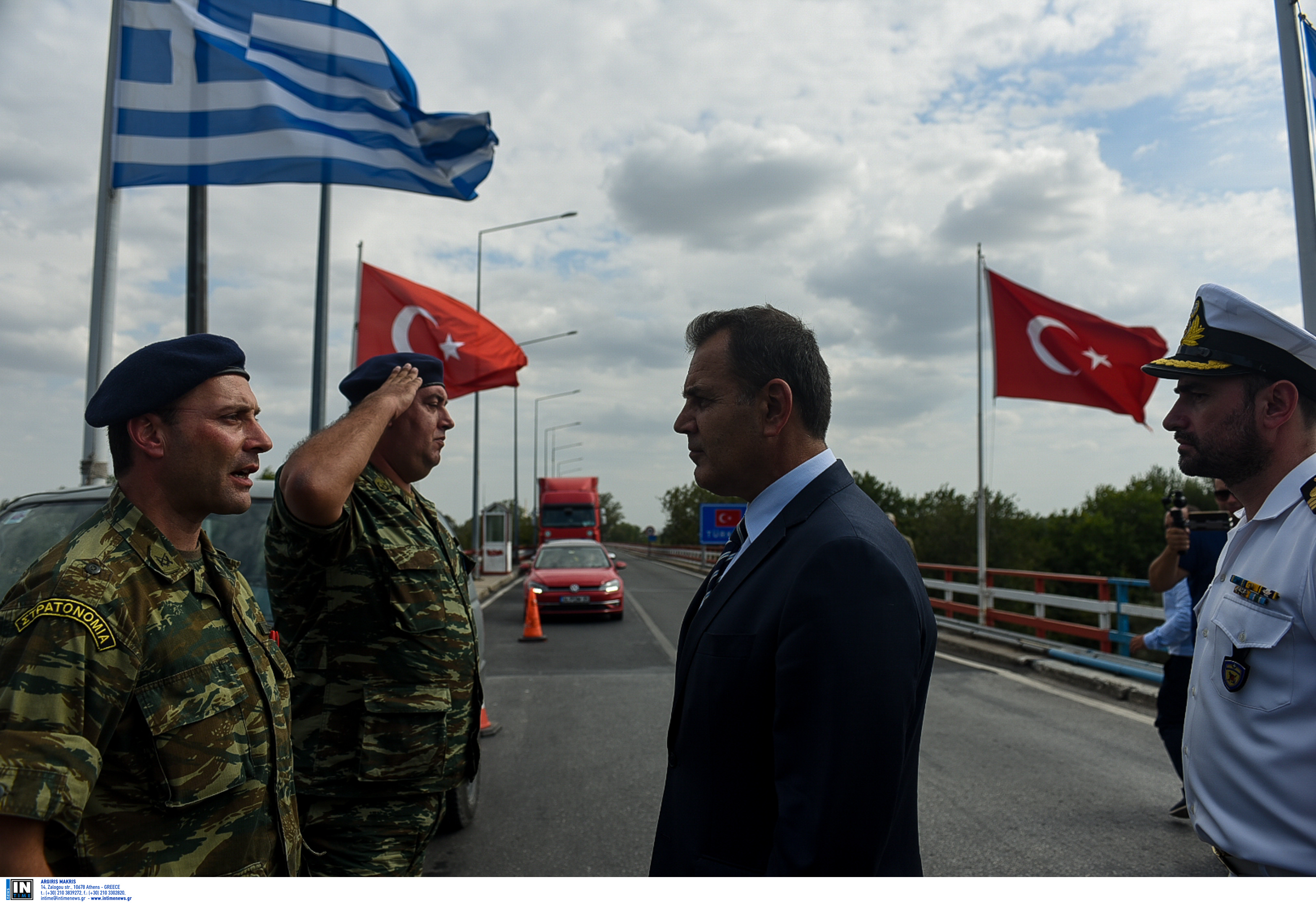 «Έφοδος» Παναγιωτόπουλου σε στρατιωτικά φυλάκια στον Έβρο – Ο λόγος της επίσκεψης
