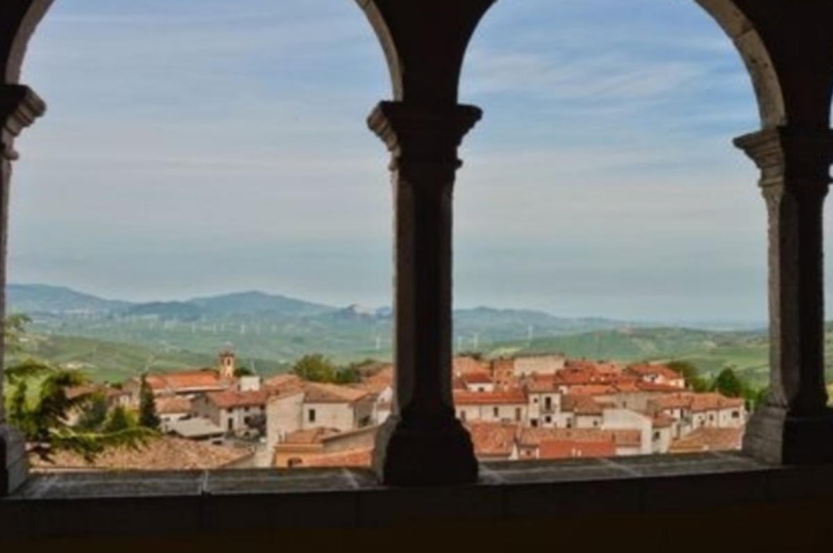 Τώρα μπορείτε να αποκτήσετε ένα σπίτι στην Ιταλία με μόλις 1 ευρώ και χωρίς καμία δέσμευση!