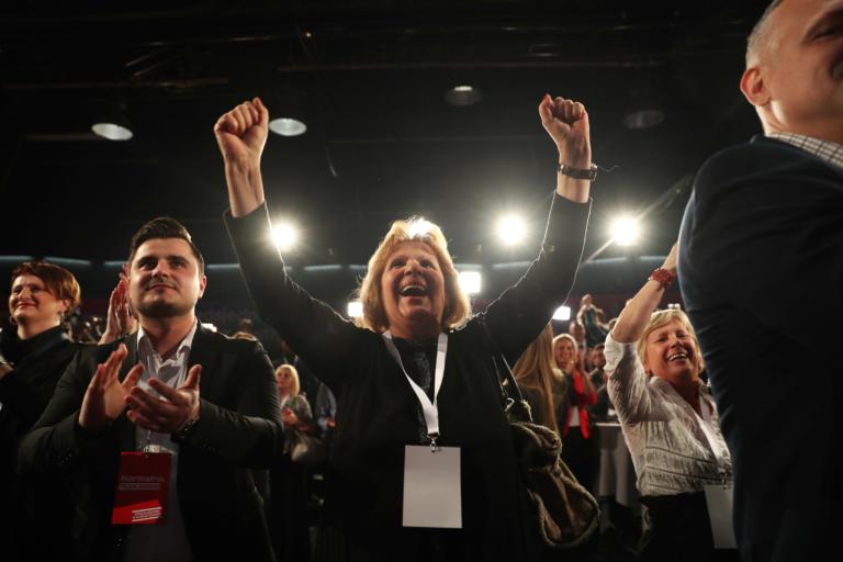 Κροατία: Τα έξιτ πολ δίνουν νικητή των προεδρικών εκλογών