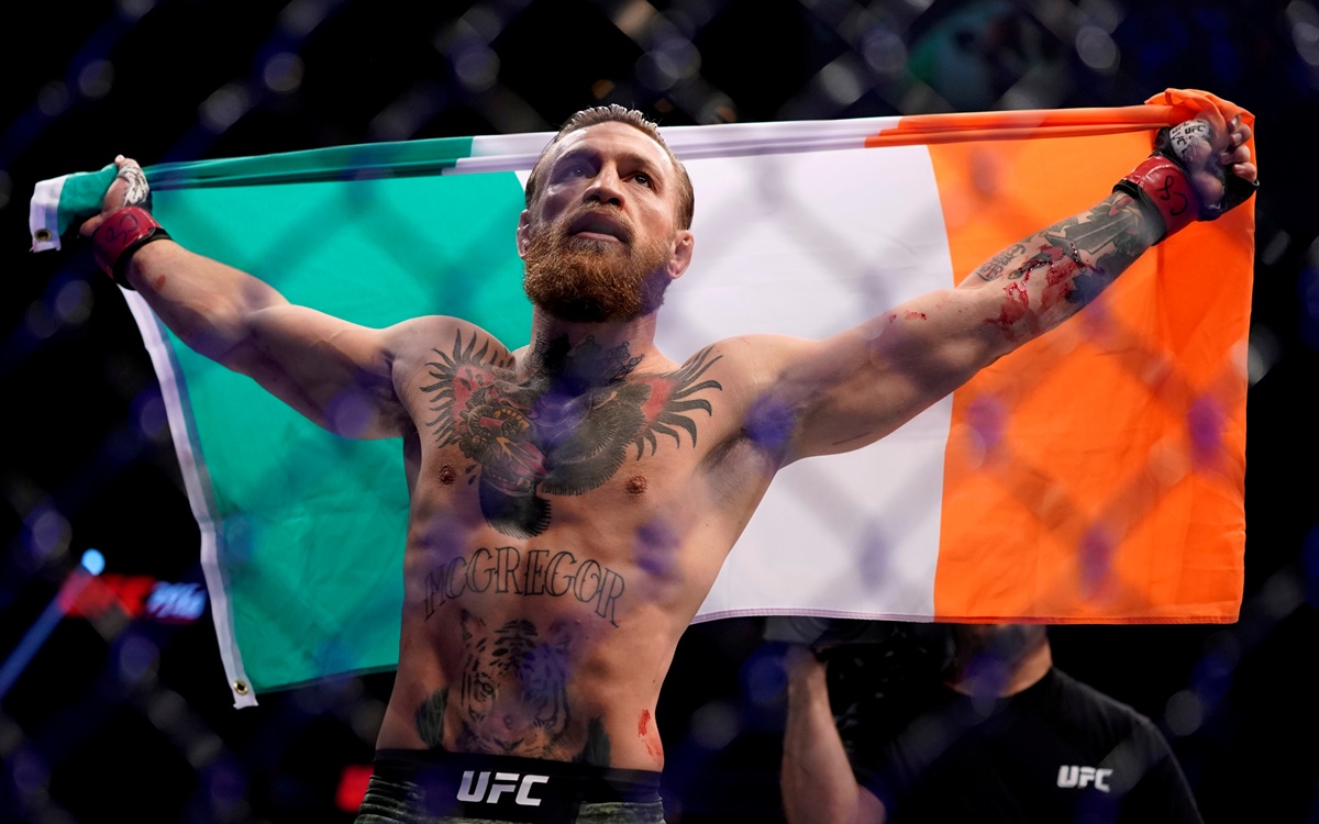 Ισοπεδωτική επιστροφή από McGregor! “Γονάτισε” τον Cerrone σε 40 δευτερόλεπτα – video