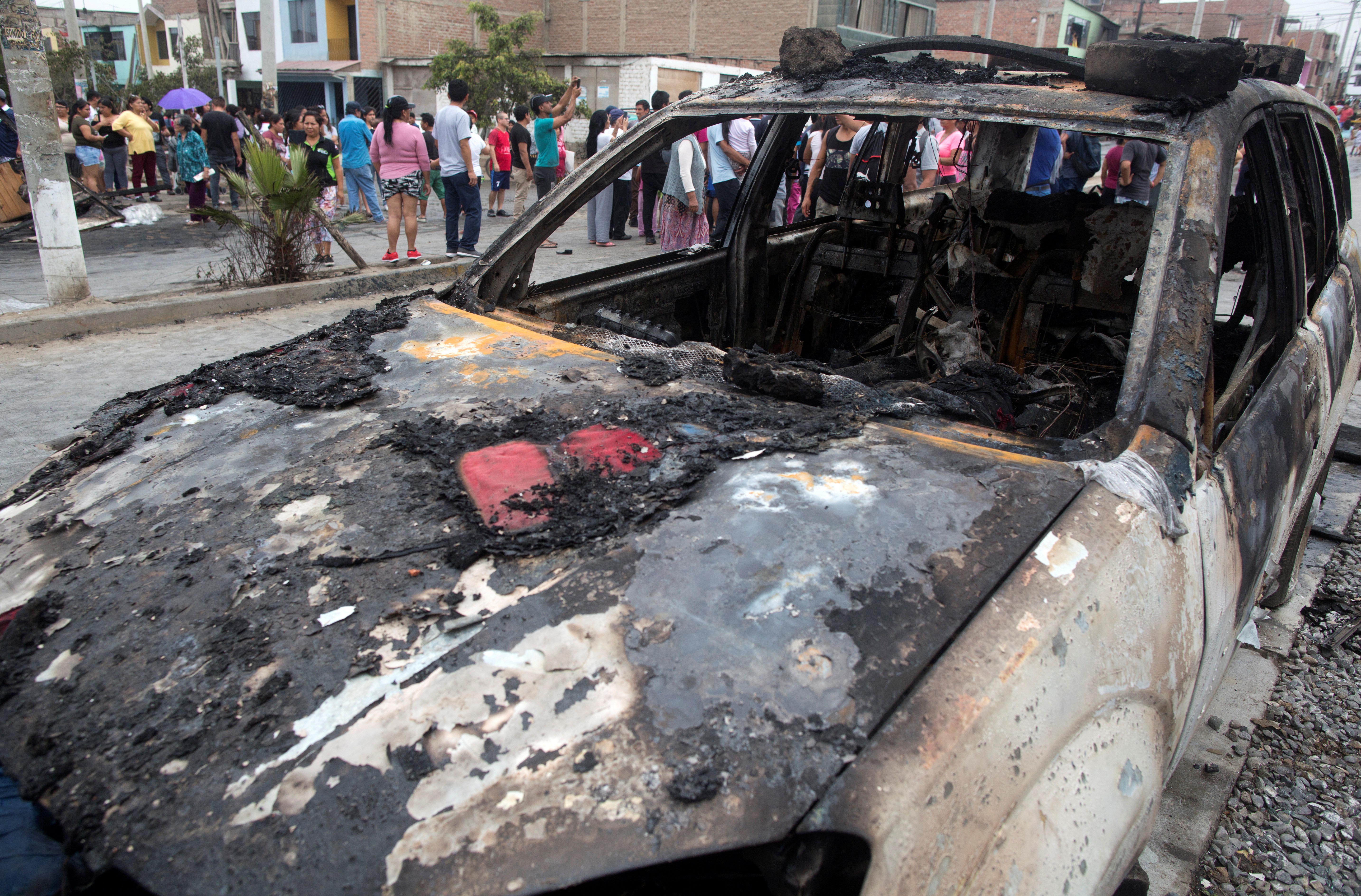 Λίμα: Τουλάχιστον δύο νεκροί και 50 τραυματίες από έκρηξη βυτιοφόρου μεταφοράς αερίου!