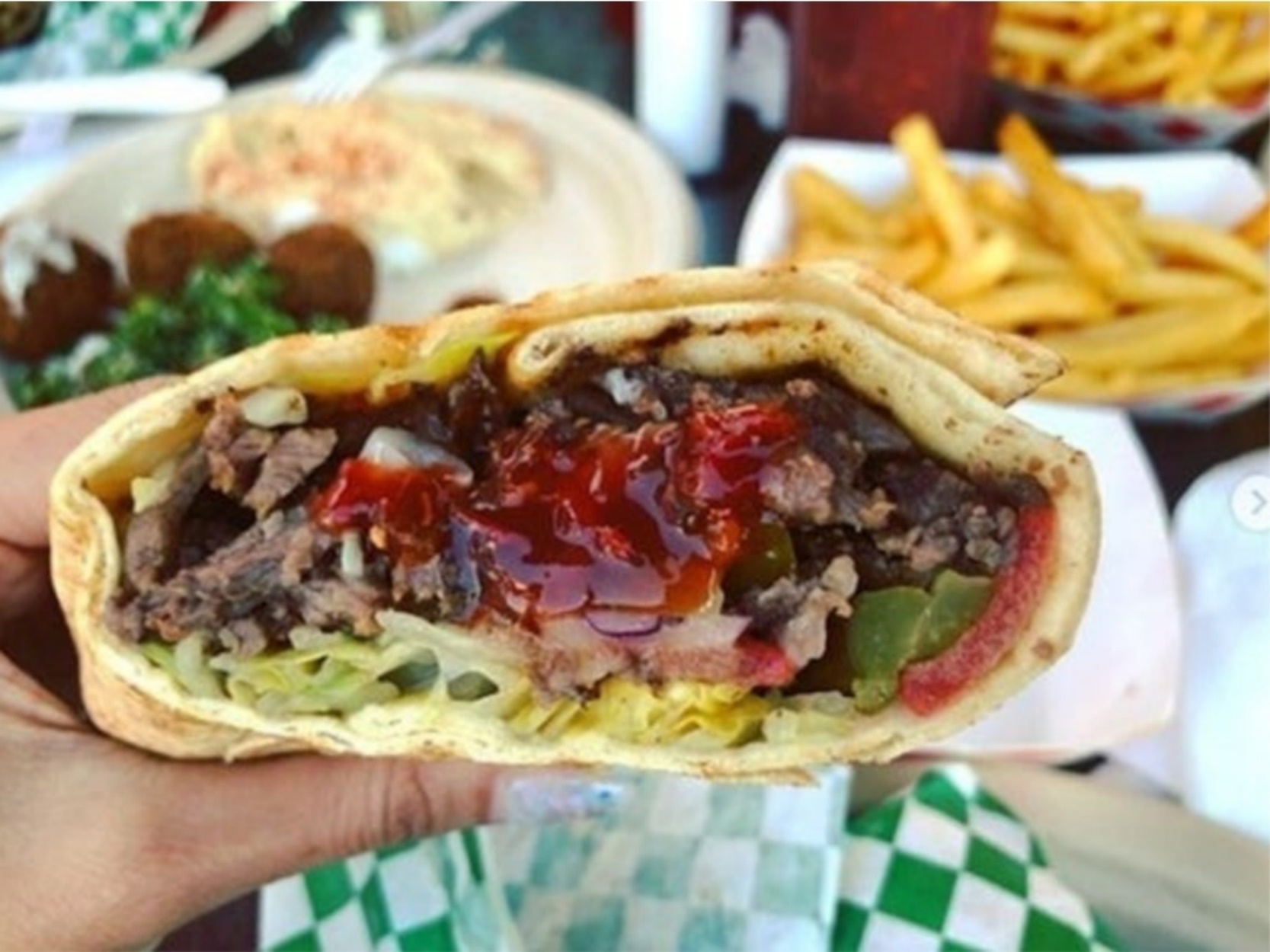 Μια καντίνα είναι πλέον το καλύτερο μέρος για φαγητό στην Αμερική!