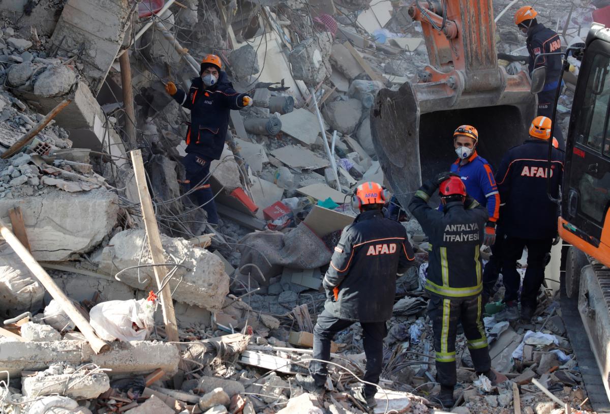 Σεισμός στην Τουρκία: Στο στόχαστρο χρήστες του Ίντερνετ