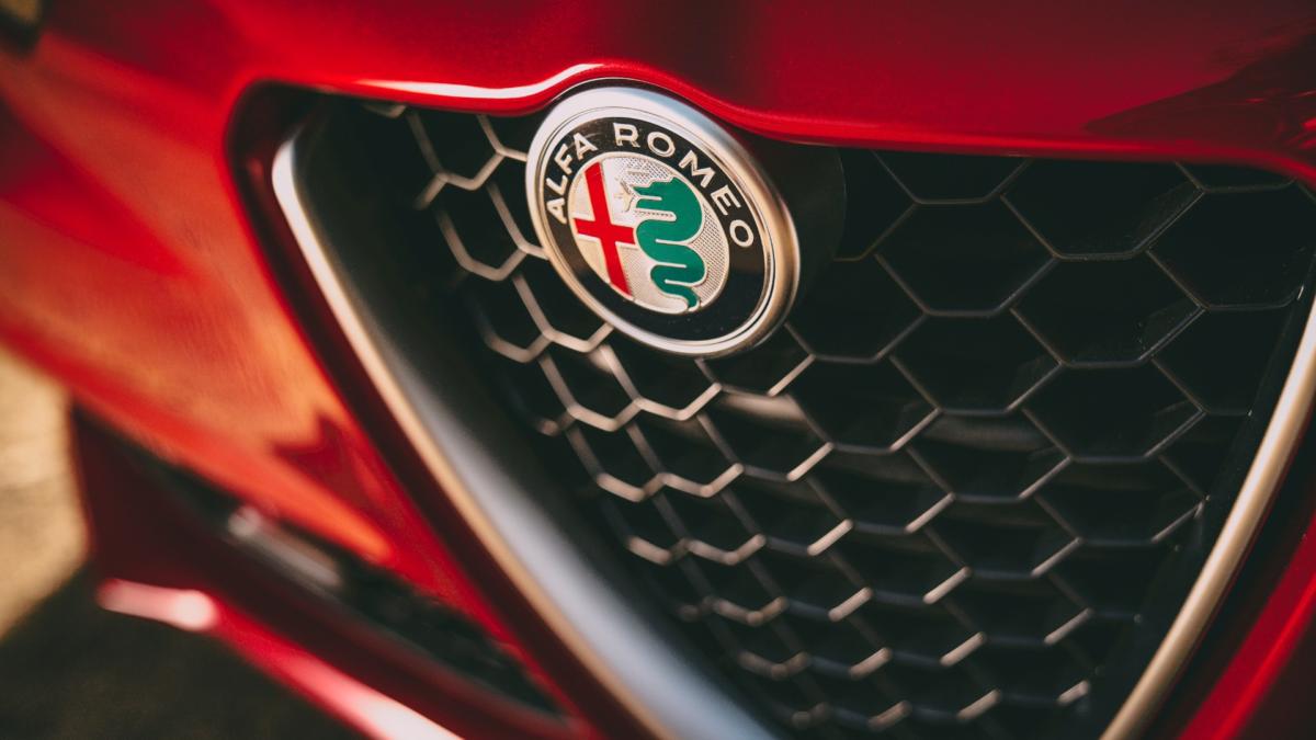 Η Alfa Romeo ετοιμάζει μια έκπληξη με αφορμή τα 110α γενέθλιά της!