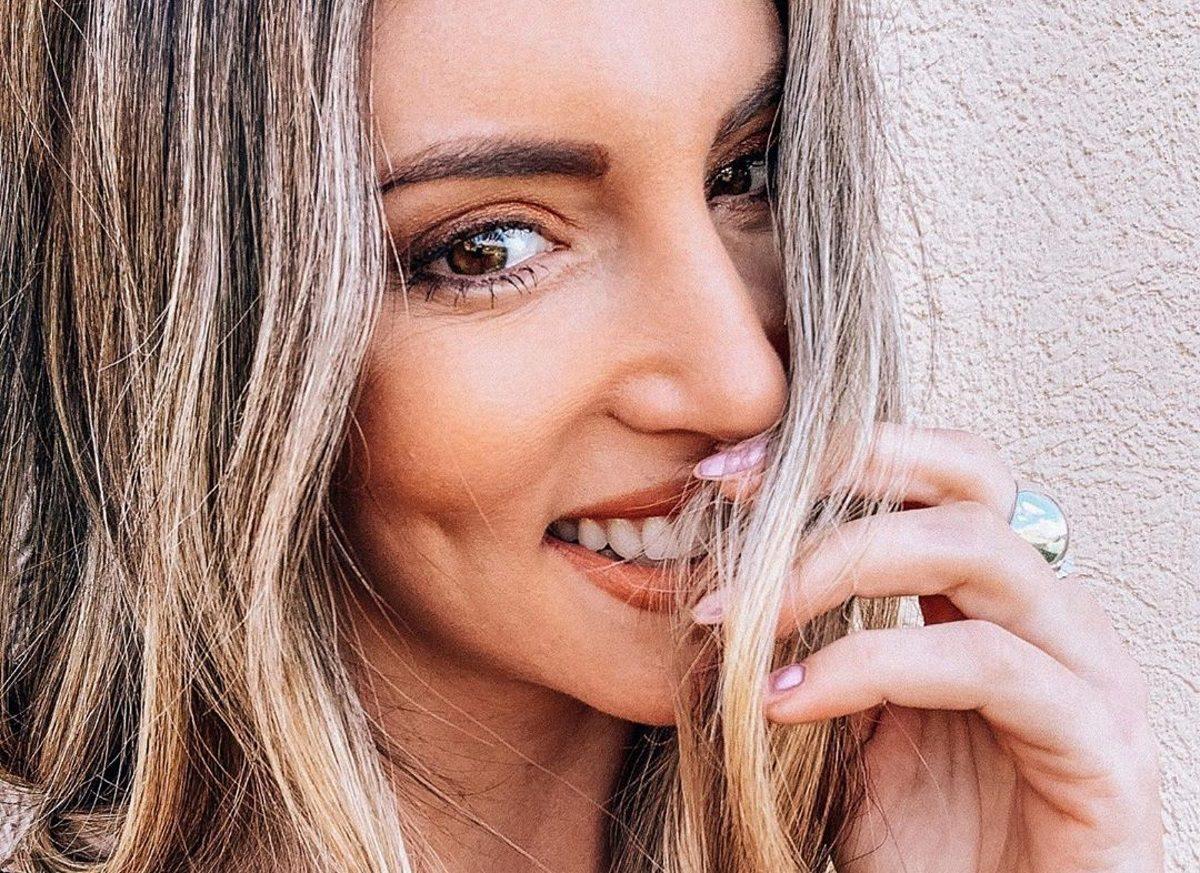 Αθηνά Οικονομάκου: Ο Φίλιππος Μιχόπουλος και ο Λευτέρης Σουλτάτος έγιναν easy riders και εκείνη τους “τσάκωσε”