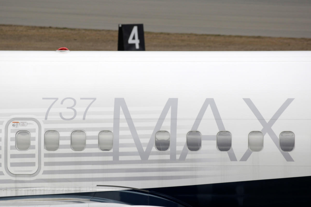 Boeing: Τώρα βρήκαν και θραύσματα στις δεξαμενές καυσίμων των 737 MAX!