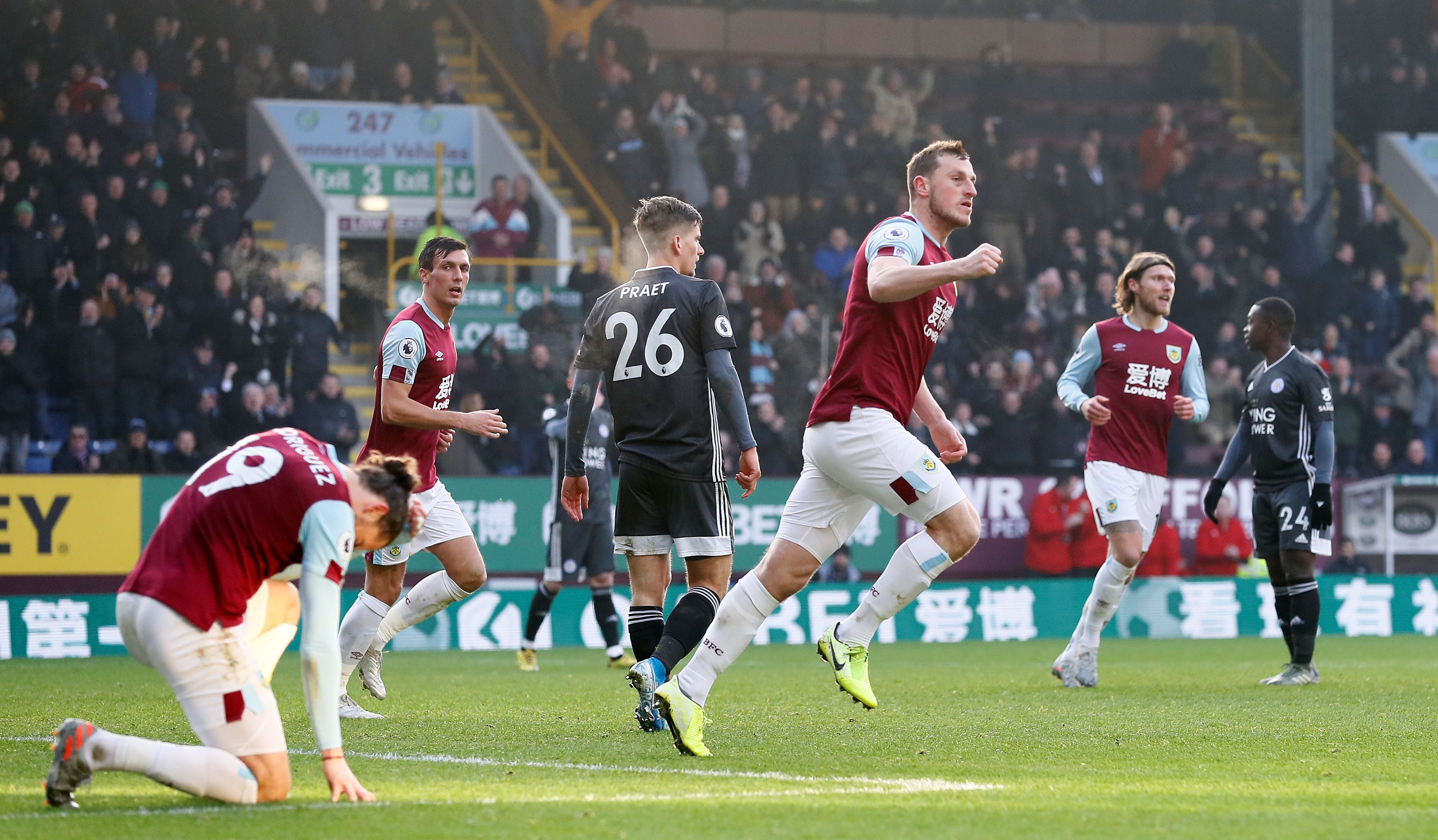 Premier League: Νέα γκέλα για τη Λέστερ! Μόνη δεύτερη η Σίτι (video)