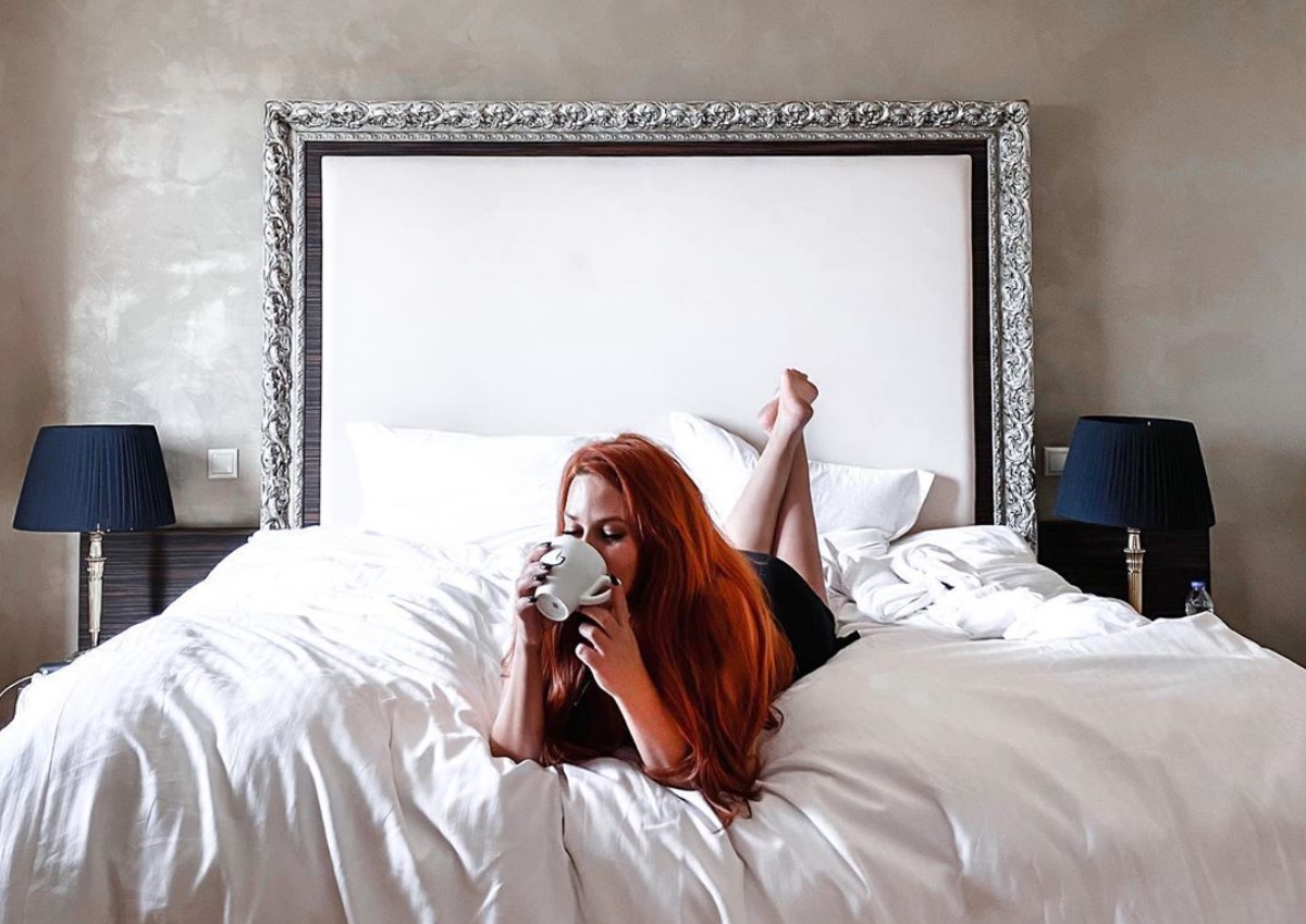 Τα «νυχτοπερπατήματα» της Σίσσυς Χρηστίδου με τον Κωνσταντίνο Βασάλο στο Βόλο! [video]