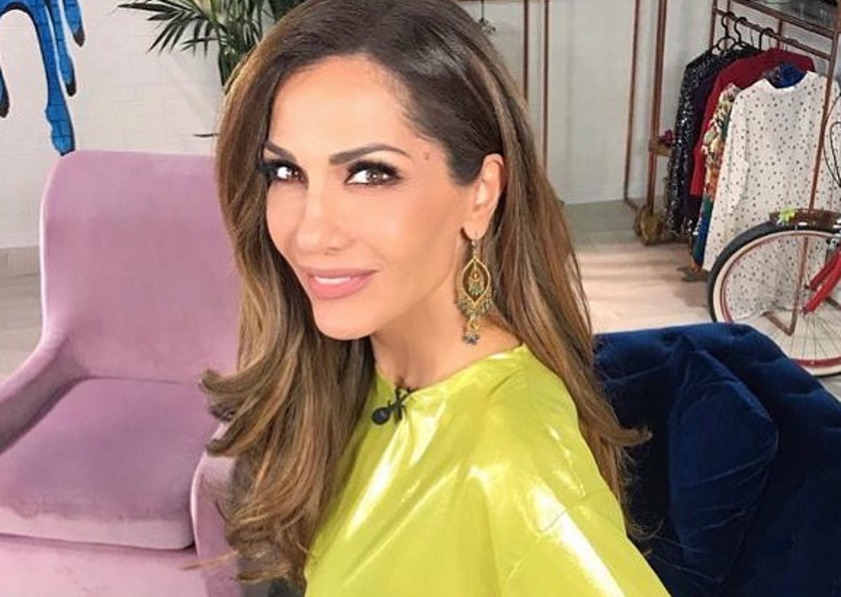 Δέσποινα Βανδή: Η λαχταριστή συνταγή της για πίτσα θα σας ανοίξει την όρεξη! [pics]