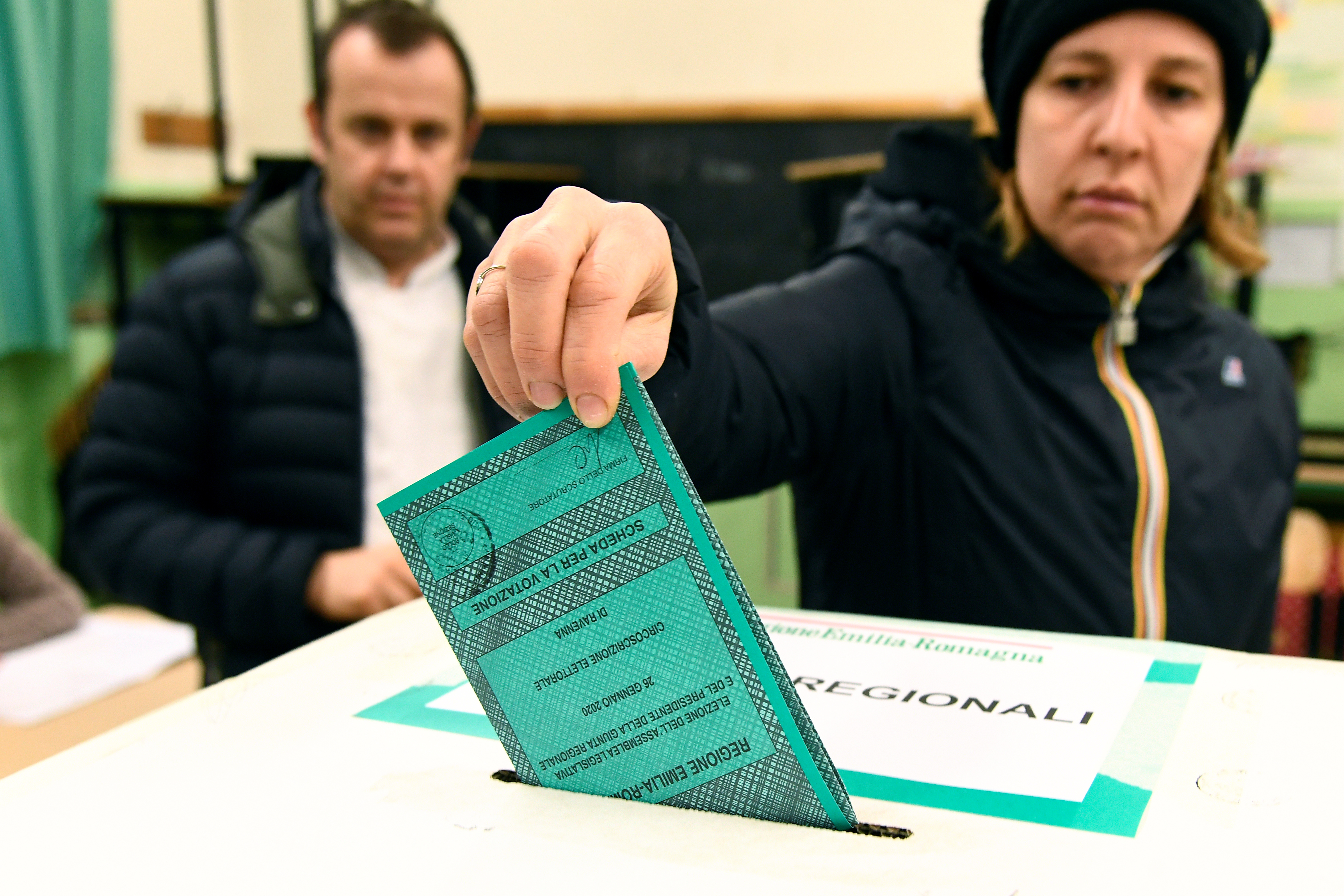Κρίσιμες περιφερειακές εκλογές στην Καλαβρία και στην Εμίλια Ρομάνια
