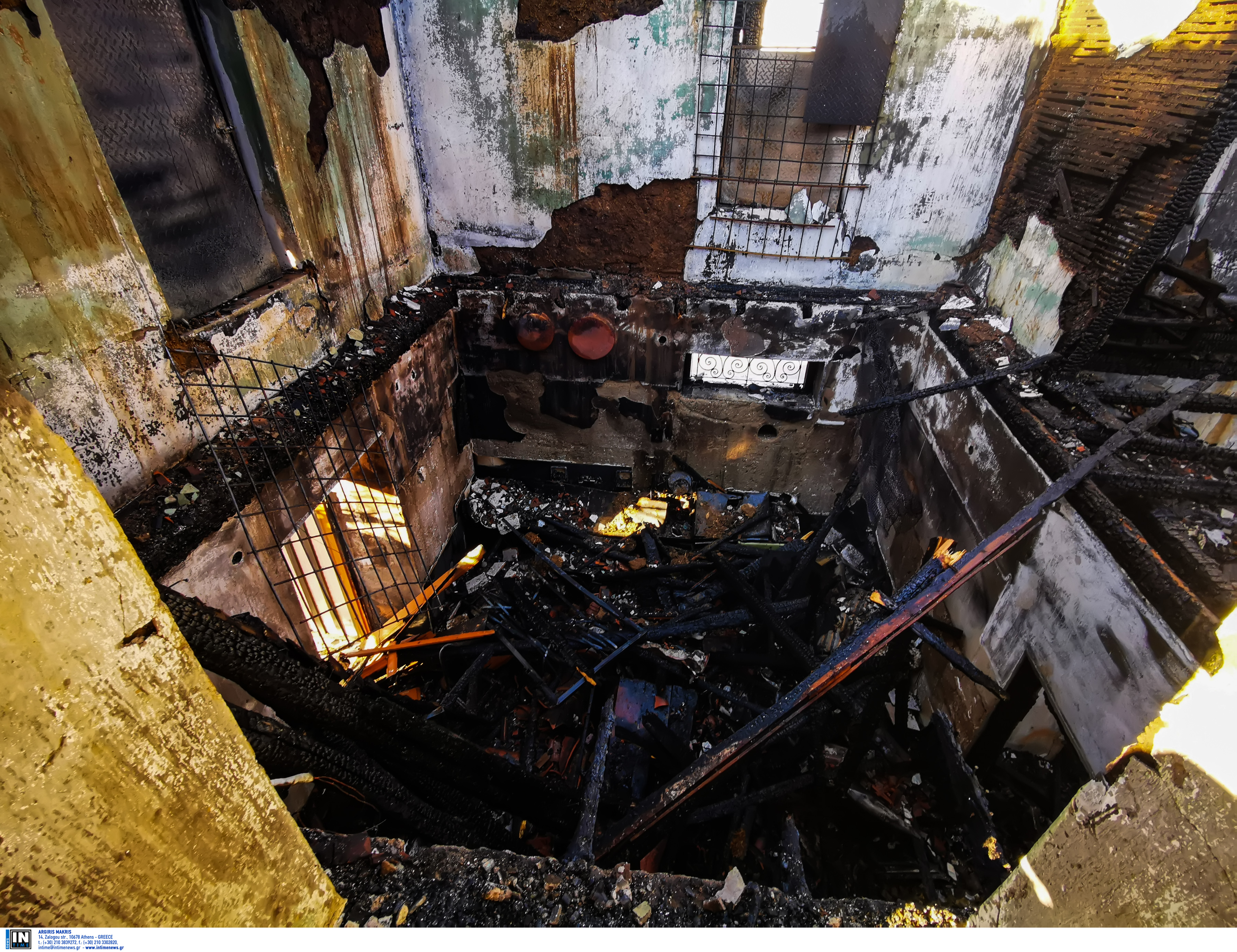 Αργολίδα: Τραγικός επίλογος για τα δυο αδέρφια! Βρέθηκαν νεκρά στο σπίτι τους από φωτιά