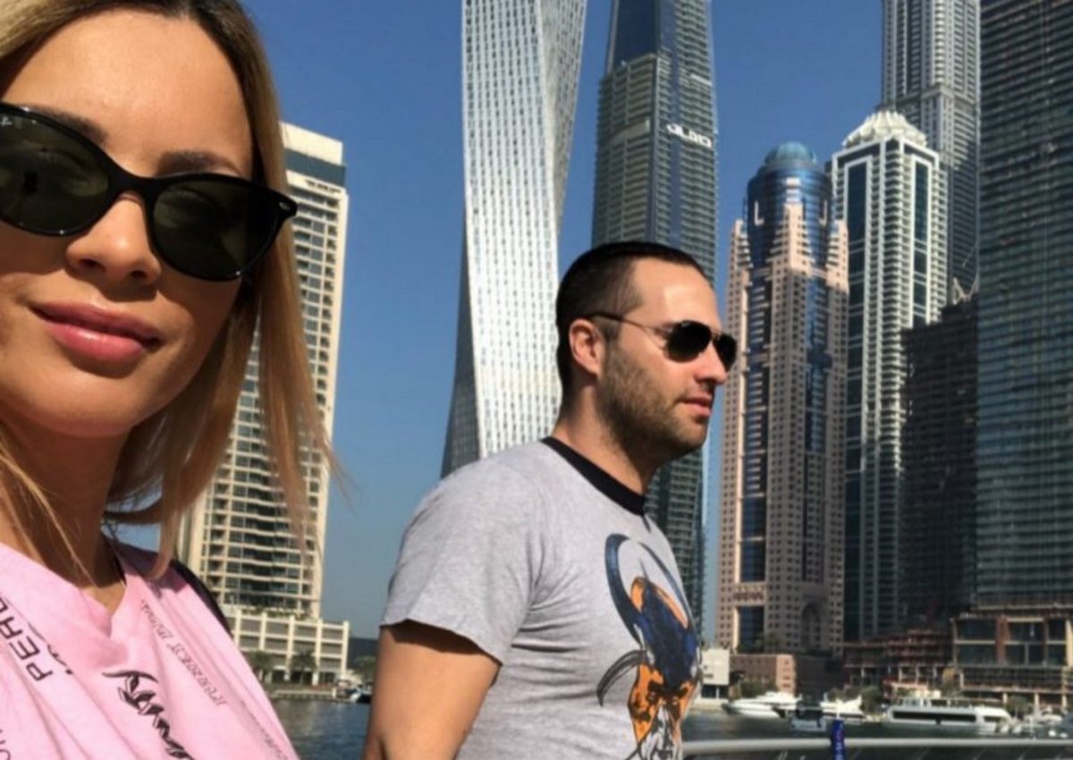 Κώστας Φραγκολιάς: Σπάνια βραδινή έξοδος με την κούκλα σύντροφό του [pics]