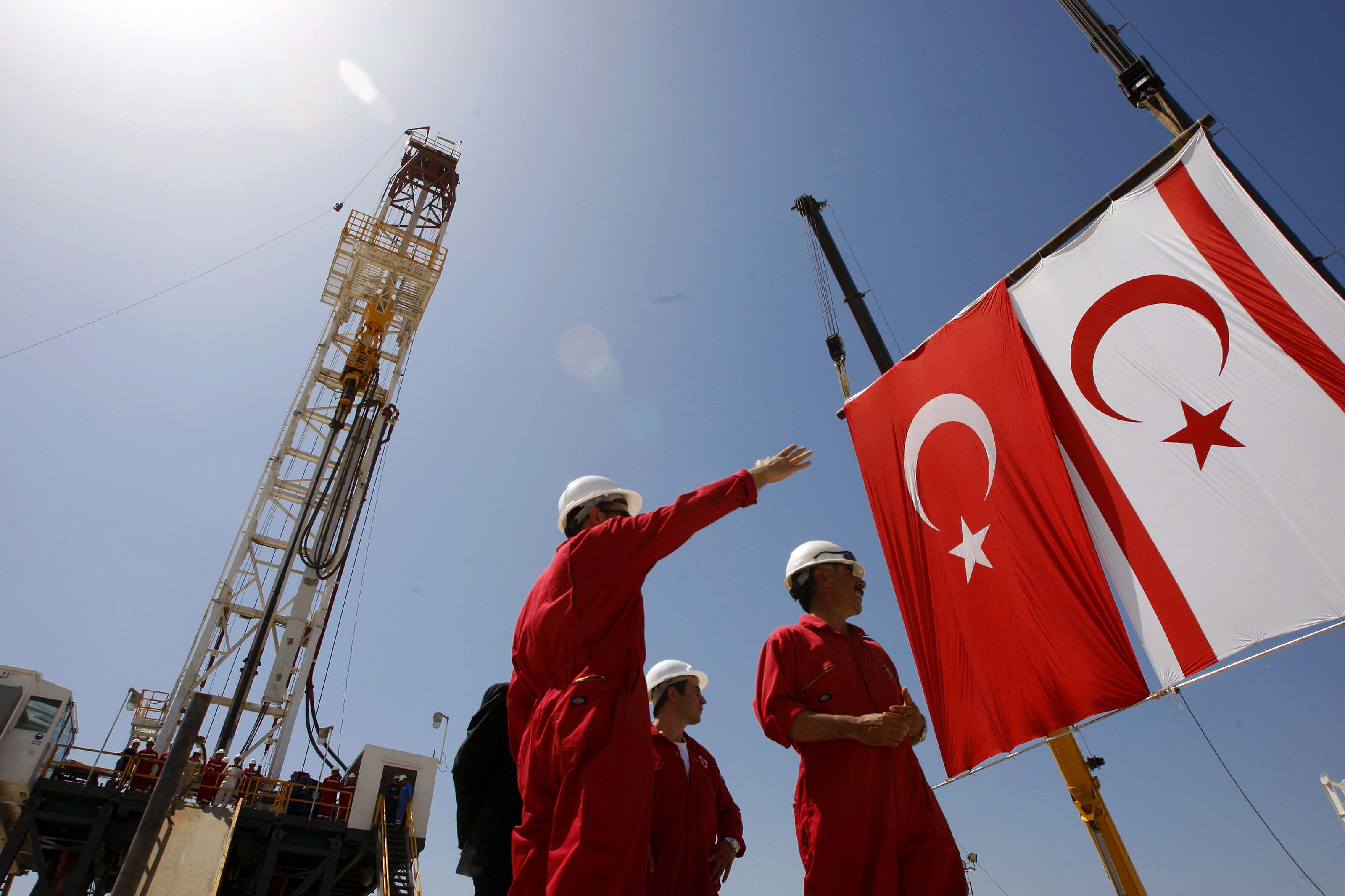 Φατίχ Ντονμέζ: Το τέταρτο γεωτρύπανο της Τουρκίας θα βγει για εξερευνήσεις