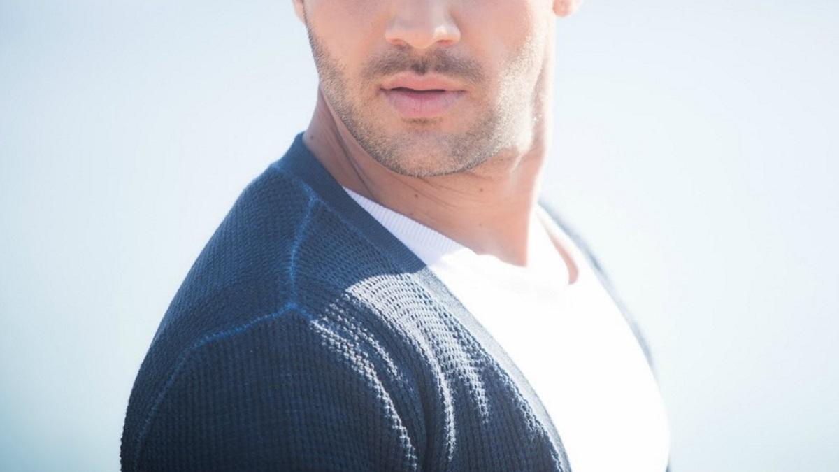 “Δεν θα έβγαινα ποτέ ραντεβού με θαυμάστρια από το Instagram” δηλώνει κούκλος τραγουδιστής