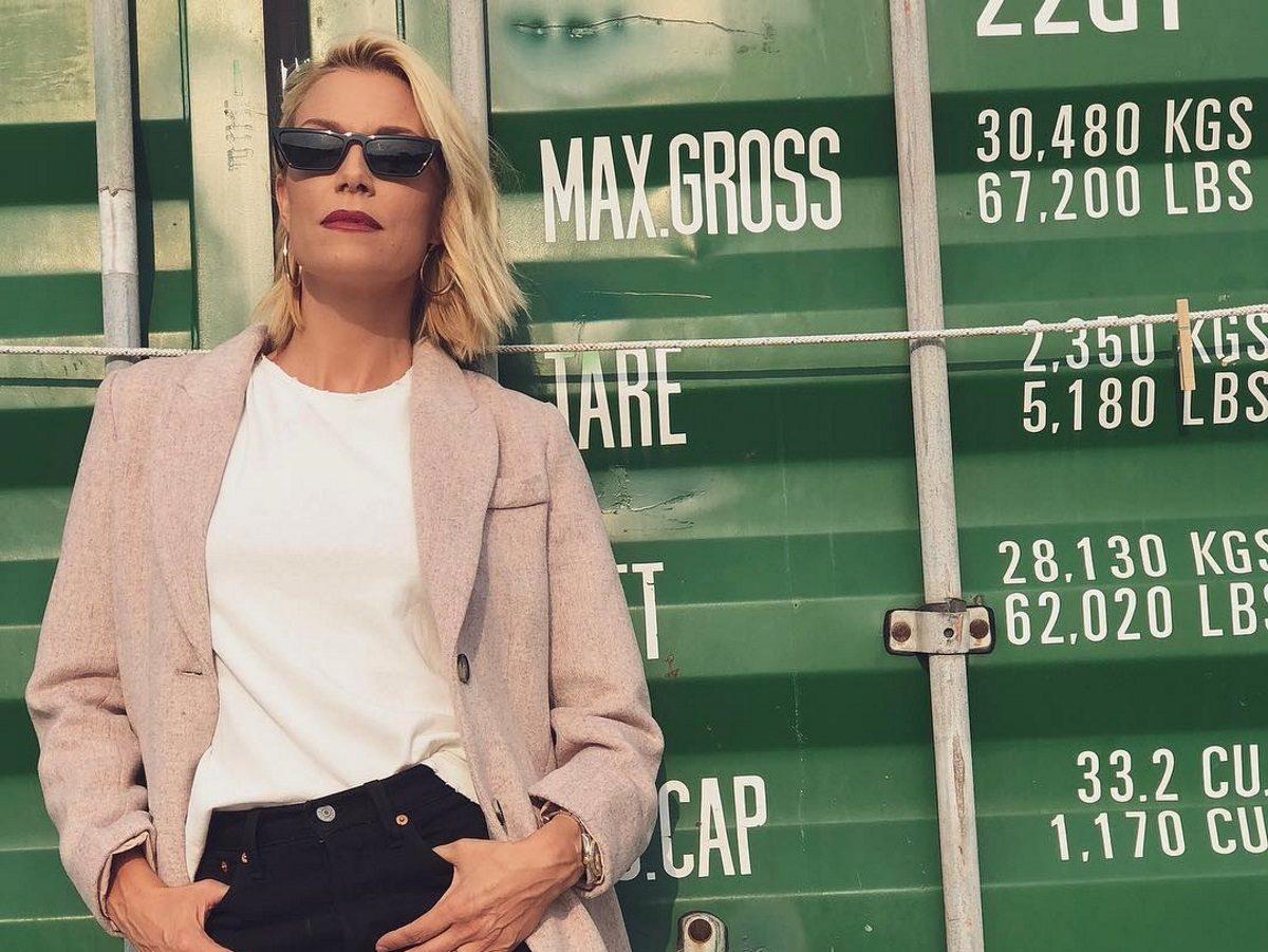 Βίκυ Καγιά: Τα παιχνίδια στο χιόνι μαζί με τον σύζυγο και τα παιδιά της!