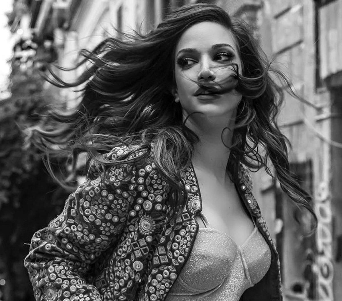 Κατερίνα Γερονικολού: Οι ερωτικές σκηνές με τον Τσιμιτσέλη στο «Για Πάντα» και η ταύτιση με την ηρωίδα της