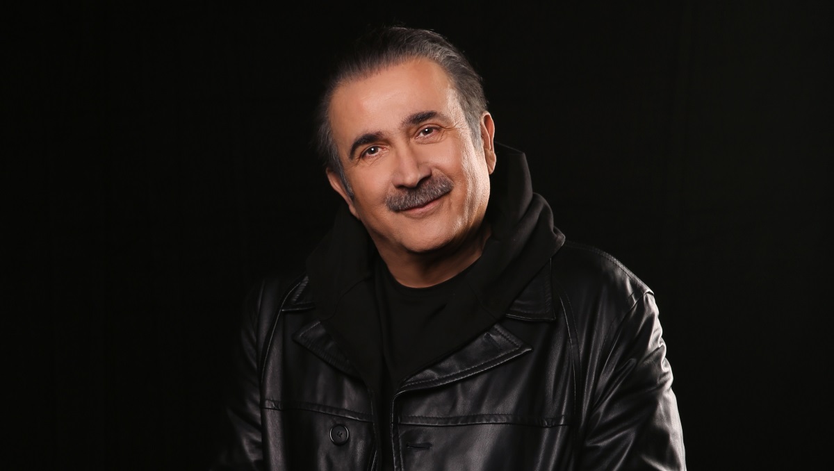 Ο Λάκης Λαζόπουλος κάνει τον απολογισμό για τη δύσκολη χρονιά που πέρασε