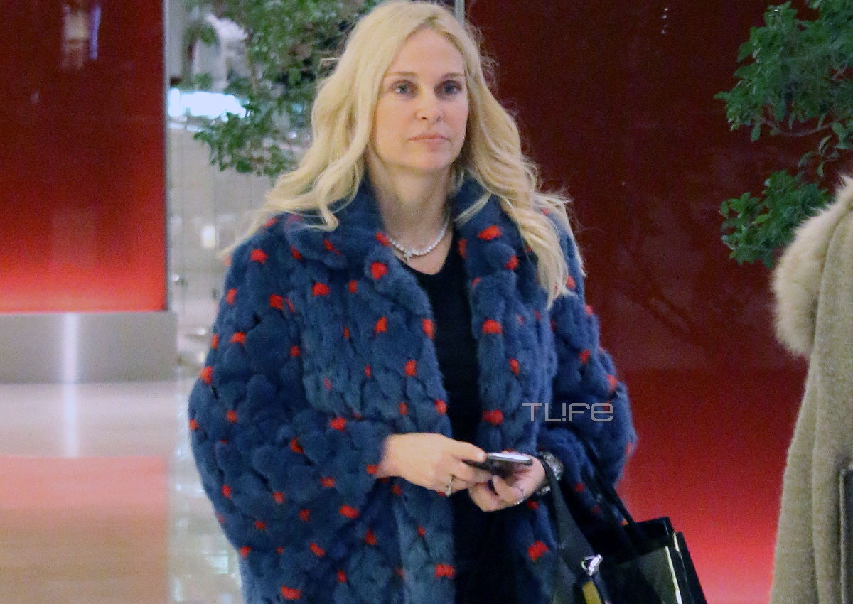 Μαρί Κωνσταντάτου: Βόλτα για αγορές στα βόρεια προάστια με άψογο στυλ!