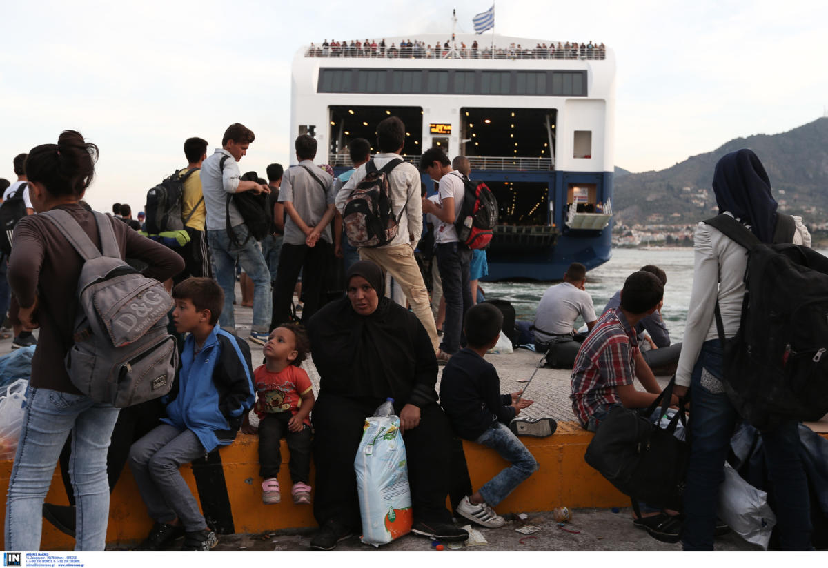 500 αιτούντες άσυλο από Μυτιλήνη και Σάμο μεταφέρονται στην περιφέρεια