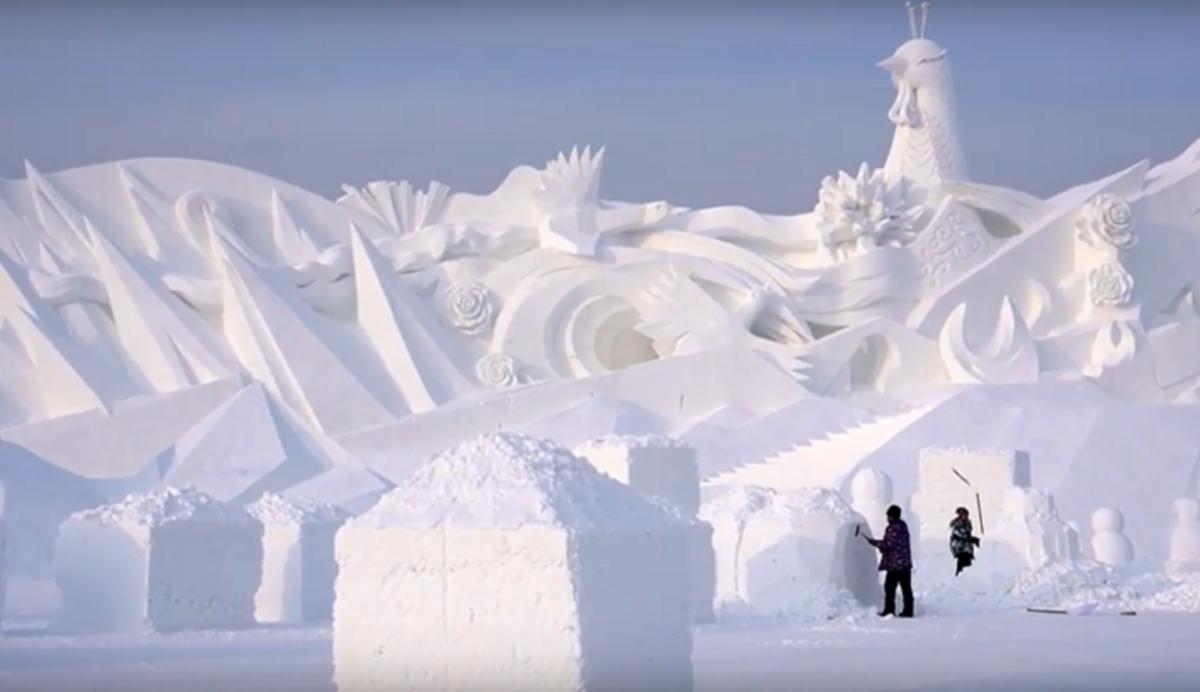 Κίνα: Μαγεία! Απίστευτα γλυπτά πάγου στο φετινό φεστιβάλ της Χαρμπίν