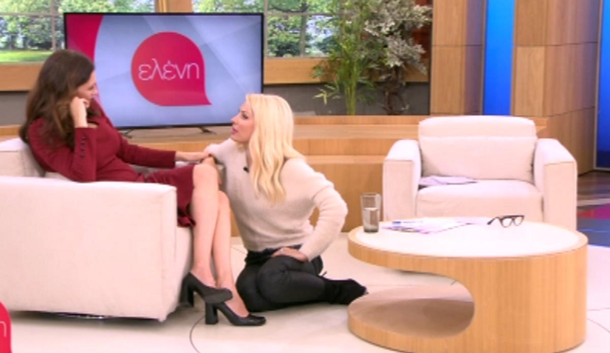 “Κόκκαλο” η Ελένη Μενεγάκη γονατίζει μπροστά στην Θεοφανία Παπαθωμά!