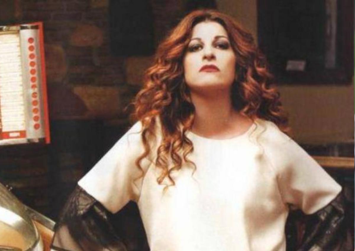 Έξαλλη η Ναταλία Ρασούλη με όσα γράφονται για την καταγωγή του πατέρα της Μανώλη Ρασούλη