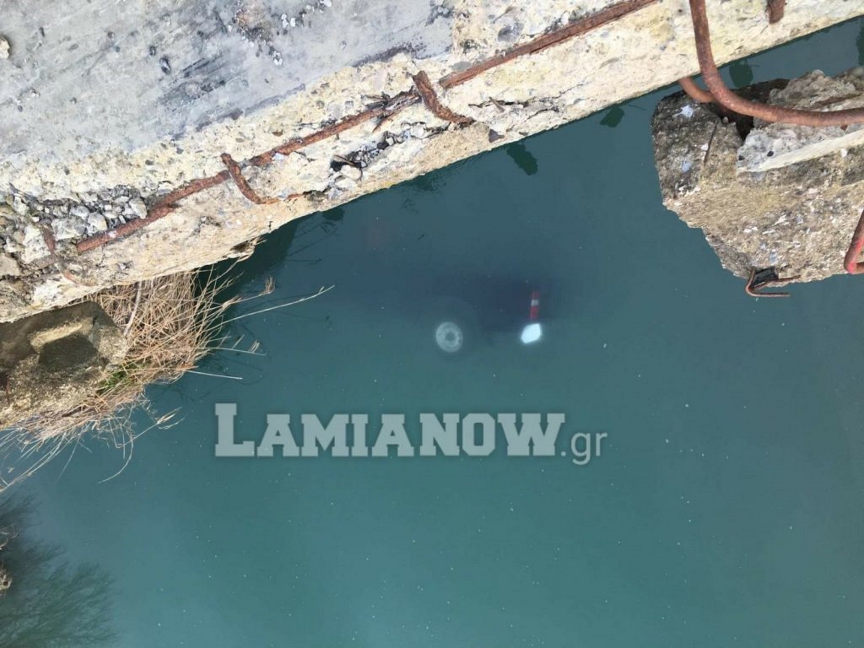 Φθιώτιδα: Έριξαν μέσα στον Σπερχειό ποταμό τα αυτοκίνητα που έκλεψαν! Αυτοψία στο σημείο [pics]