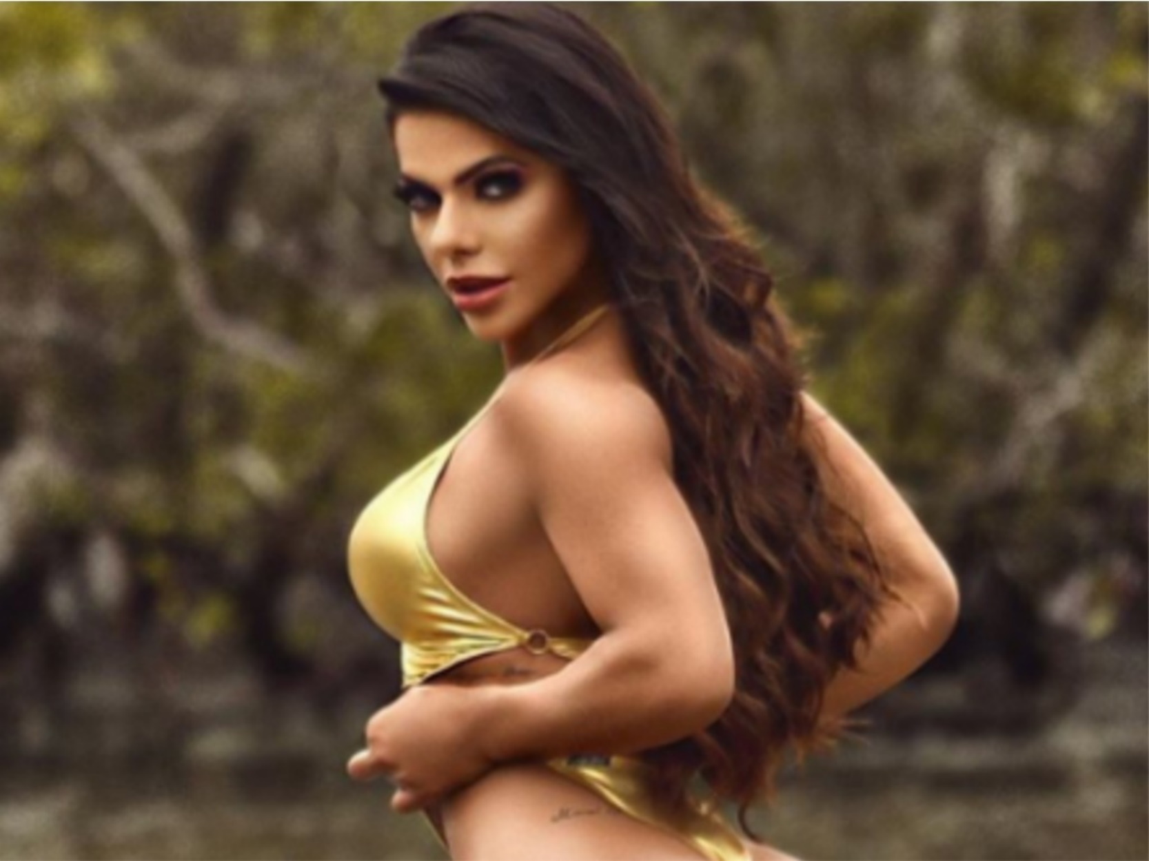 Η γυναίκα με τα καλύτερα οπίσθια του κόσμου!