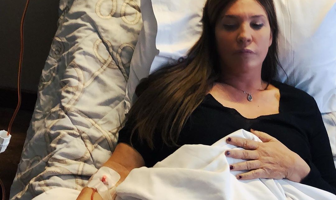 Περιπέτεια υγείας για τη Βάνα Μπάρμπα – Μπήκε στο νοσοκομείο