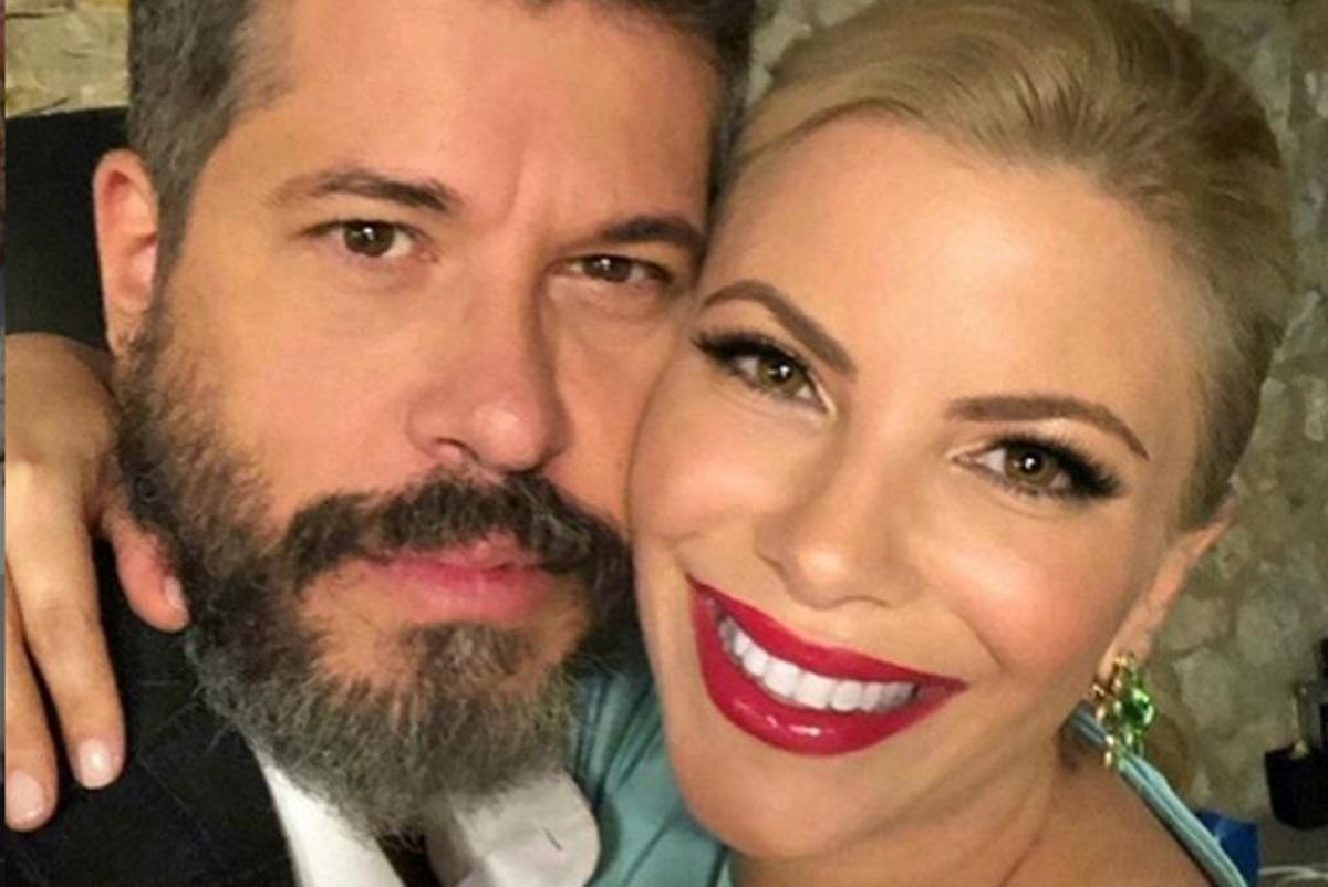 Επικό σκηνικό στο αεροδρόμιο με τον Χάρη Βαρθακούρη! Τι του φώναζαν για την Αντελίνα;