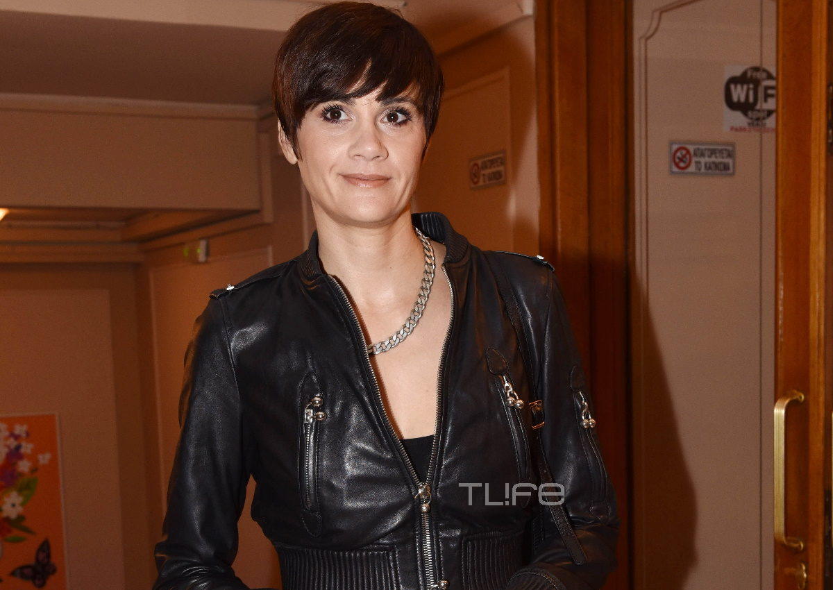 Άννα Μαρία Παπαχαραλάμπους: Βραδινή έξοδος με chic look και νέο ανατρεπτικό κούρεμα! Φωτογραφίες