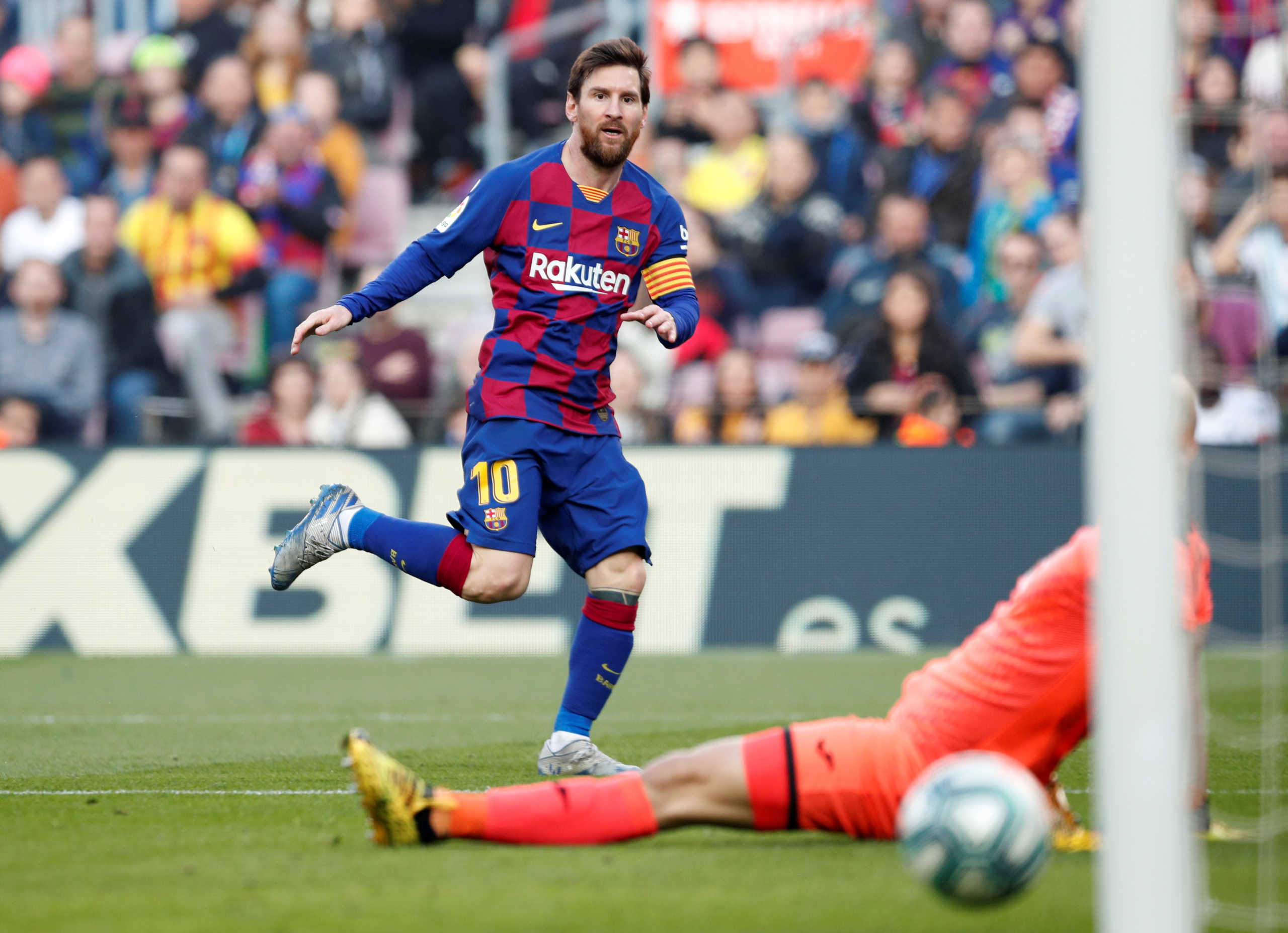 Soccer Football - La Liga Santander - FC Barcelona v Eibar - Camp Nou, Barcelona, Spain - February 22, 2020  Barcelona's Lionel Messi scores their second goal   REUTERS