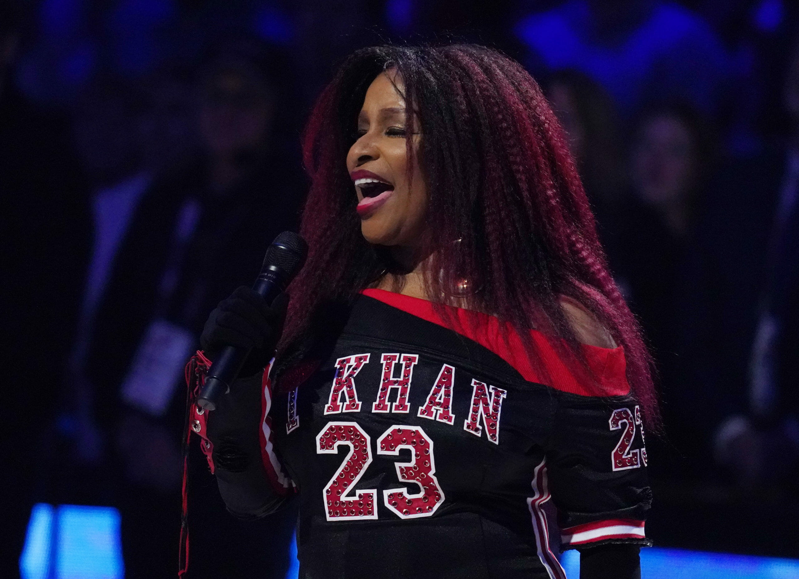 Feb 16, 2020; Chicago, Illinois, USA; Recording artist Chaka Khan performs the American national anthem before the 2020 NBA All Star Game at United Center. Mandatory Credit: Kyle Terada-USA TODAY Sports