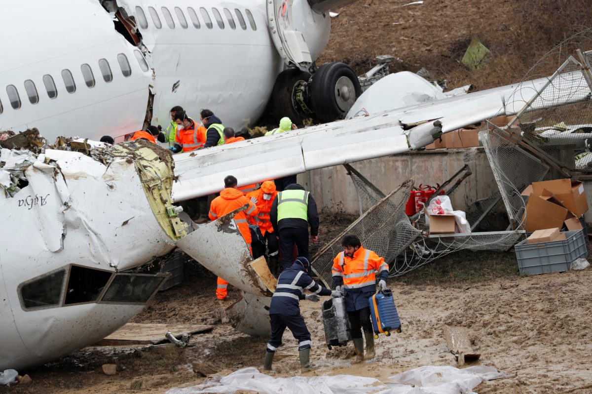 Επιβάτες περιγράφουν τα δραματικά λεπτά της αεροπορικής τραγωδίας στην Κωνσταντινούπολη