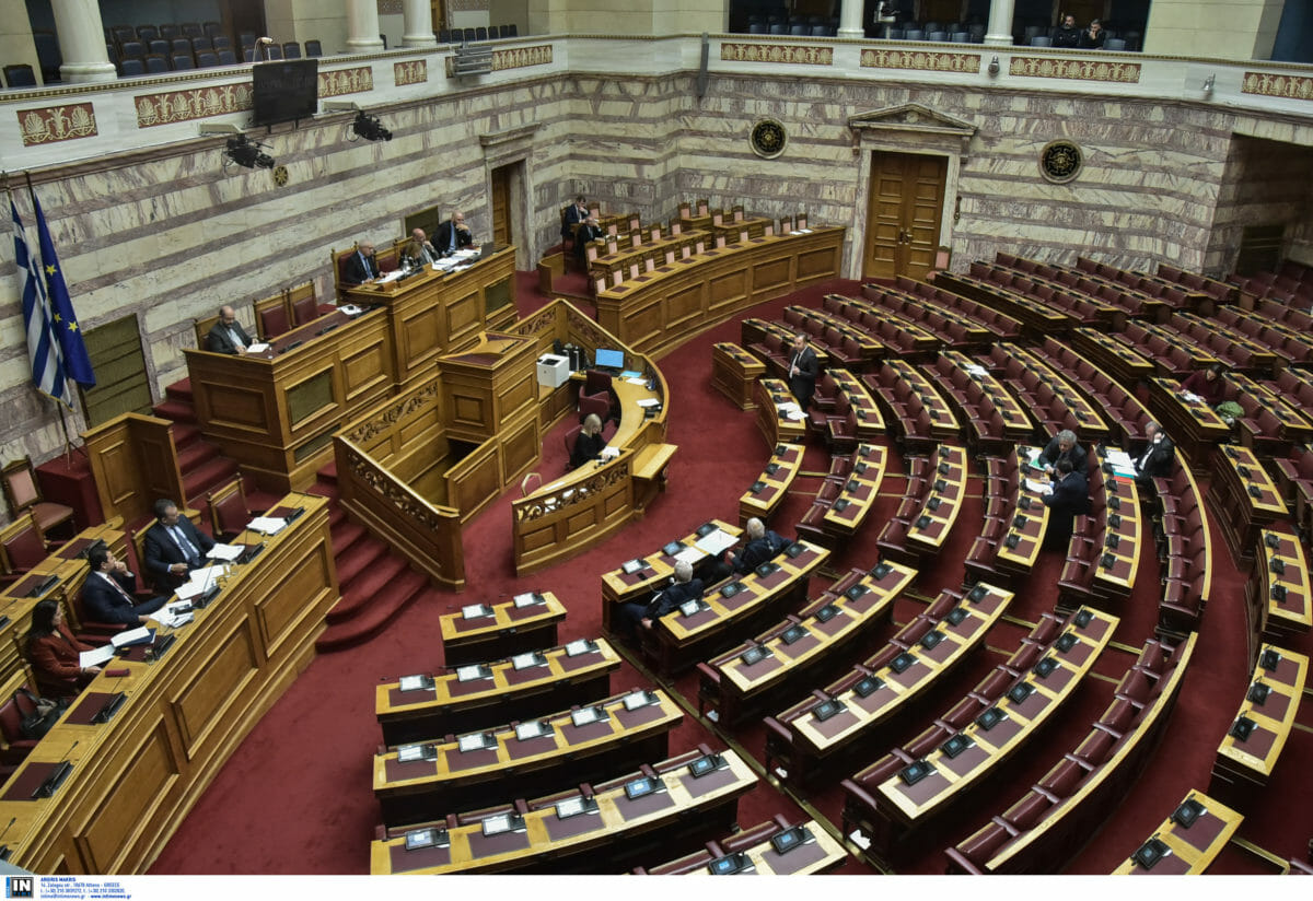 Βουλή: Κατατέθηκε το νομοσχέδιο για τους αγροτικούς συνεταιρισμούς