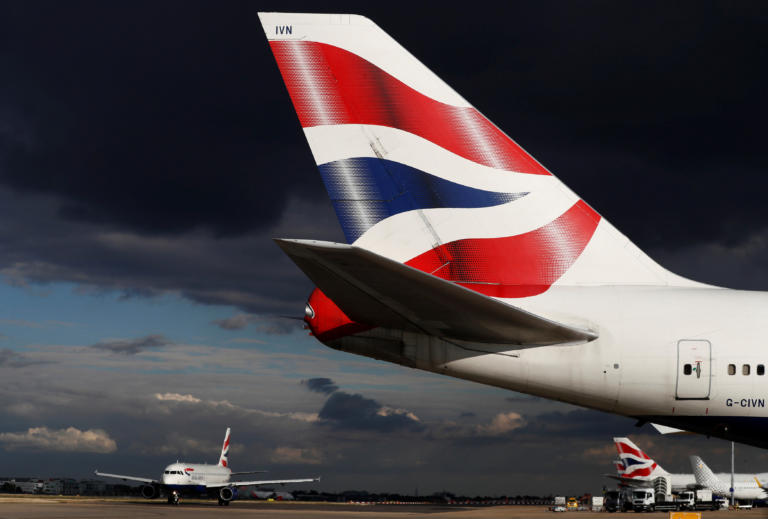 British Airways: Ανακοίνωσε ότι σκοπεύει να απολύσει μέχρι και 12.000 υπαλλήλους