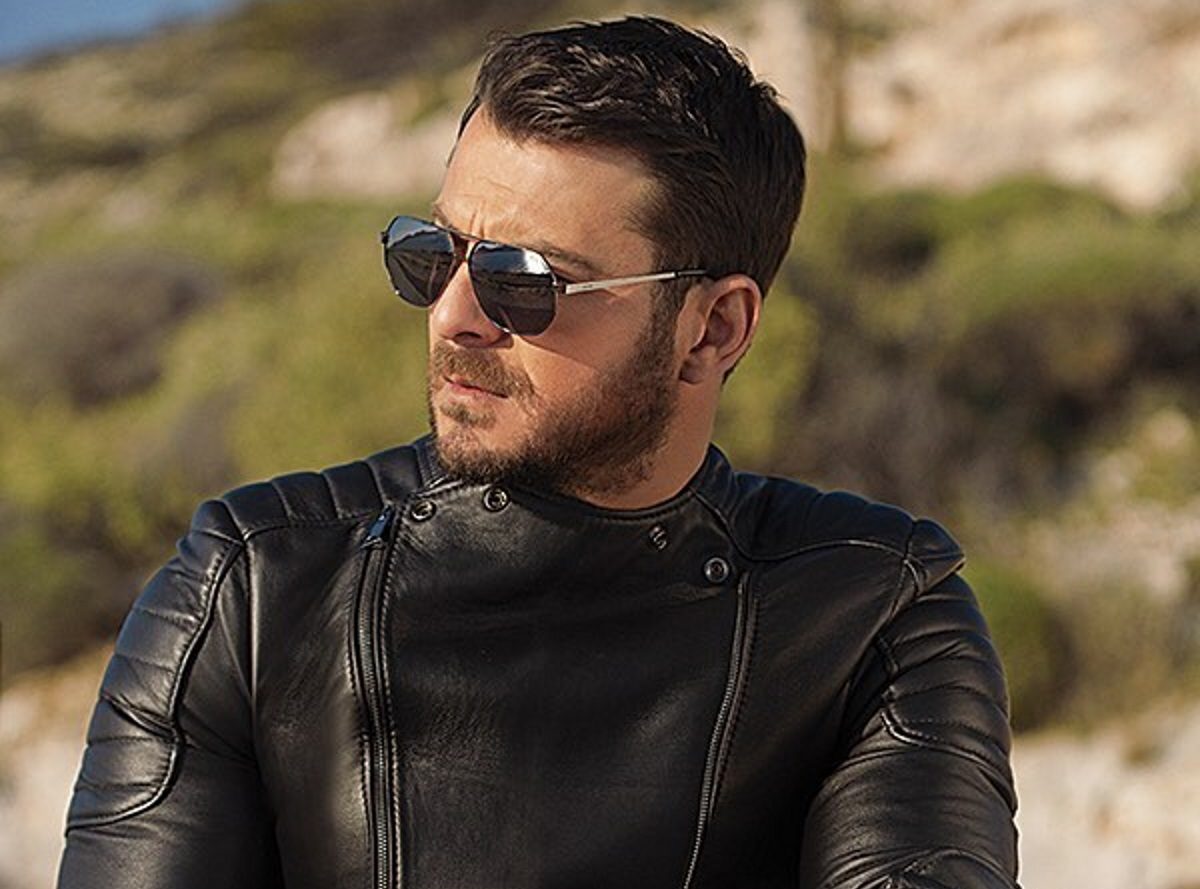 Γιώργος Αγγελόπουλος: Με την Ντορέττα Παπαδημητρίου στην εκκλησία των Αγίων Ισιδώρων