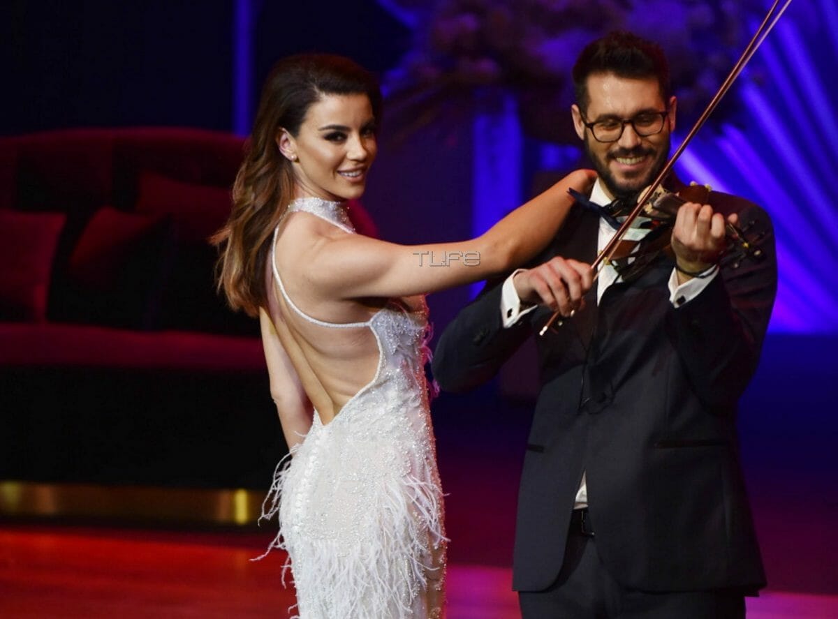 Ειρήνη Παπαδοπούλου: Ντύθηκε νυφούλα και μαγνήτισε τα βλέμματα με την εντυπωσιακή εμφάνισή της! [pics,vid]