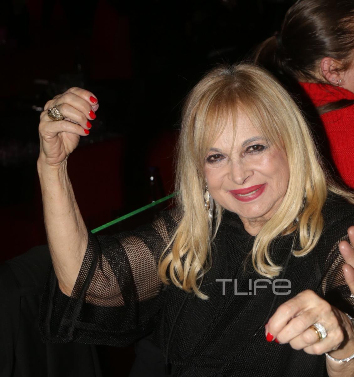 ‘Αννα Φόνσου: “Τα έσπασε” στα μπουζούκια μετά την περιπέτεια της υγείας της!