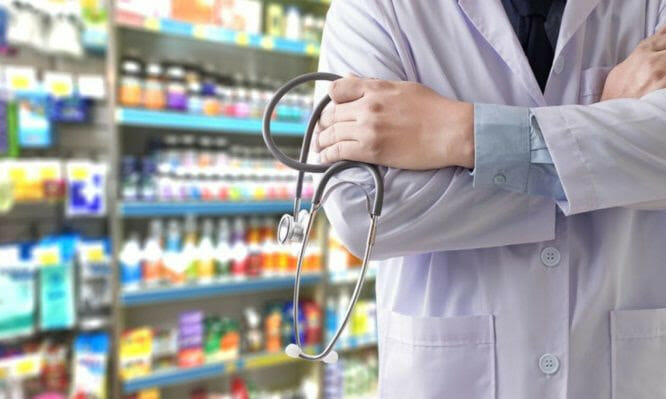 Διάθεση ογκολογικών φαρμάκων από τα Φαρμακεία: Υπογράφηκε η σύμβαση Φαρμακοποιών – ΕΟΠΥΥ