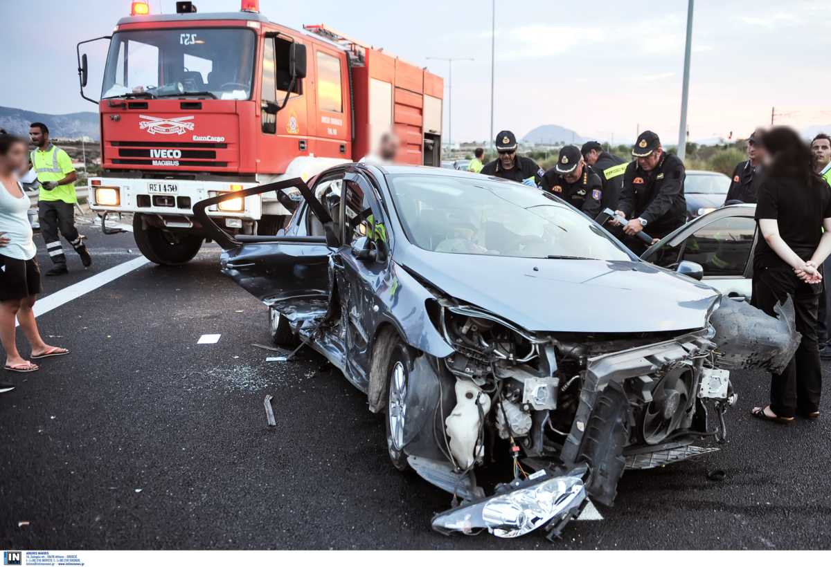 Θεσσαλονίκη: Μεγάλη καραμπόλα και μποτιλιάρισμα στην εθνική οδό