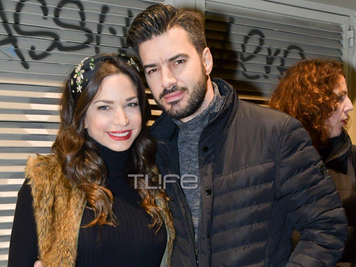 Κατερίνα Γερονικολού – Γιάννης Τσιμιτσέλης: Θεατρική έξοδος για το ερωτεύνο ζευγάρι! [pics]